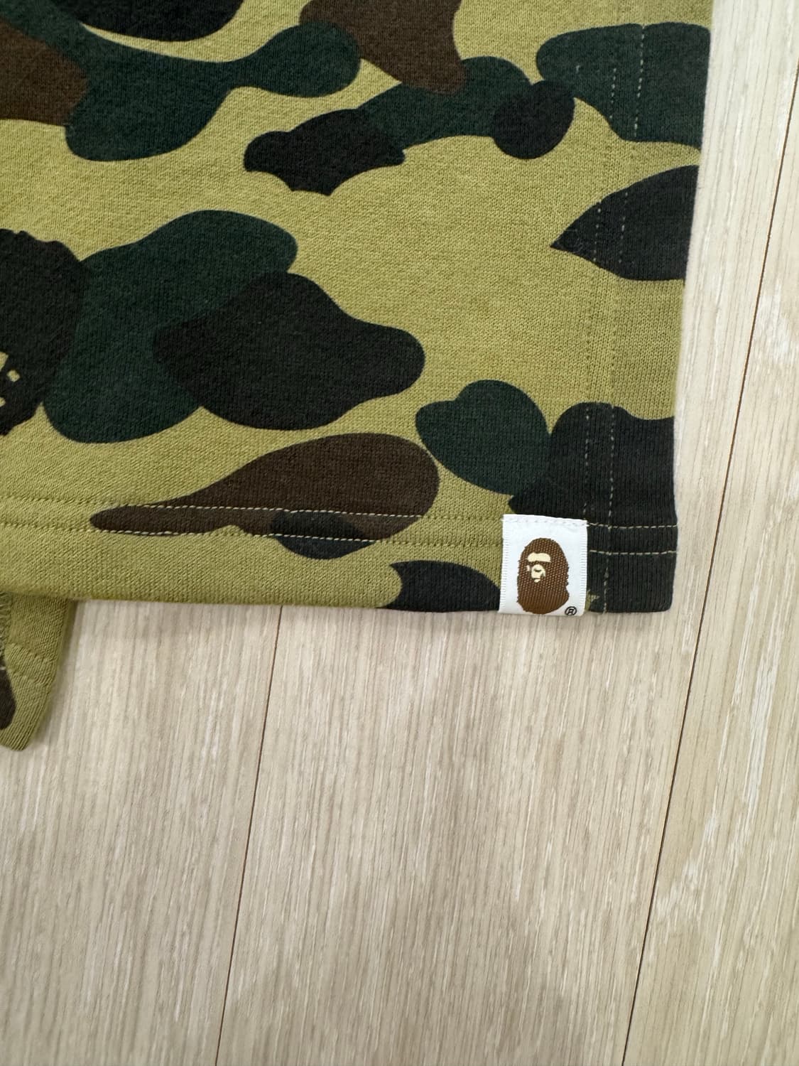 베이프 머플러 상품이미지2