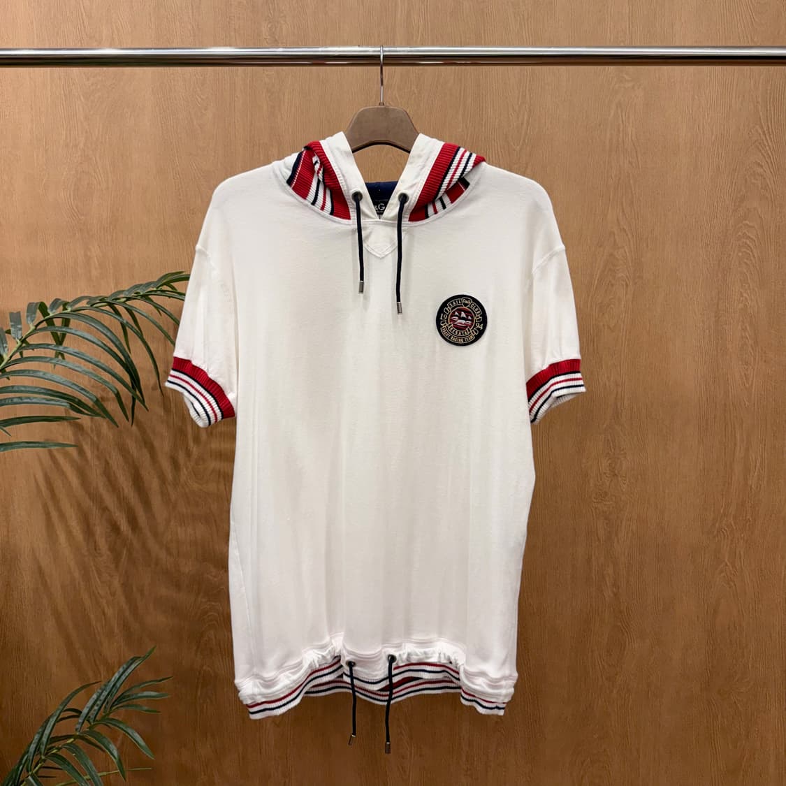 돌체앤가바나 후드 반팔 티셔츠 스트라이프 포인트 밑단 스트링 화이트 상품이미지1