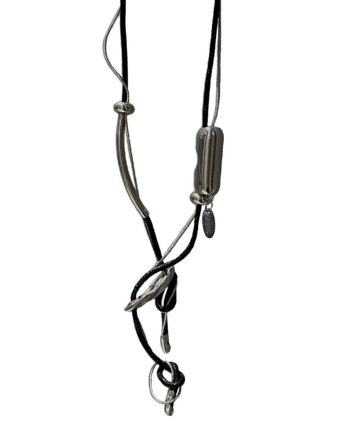 MOBIUS LEATHER NECKLACE 메비우스 가죽 목걸이 상품이미지2