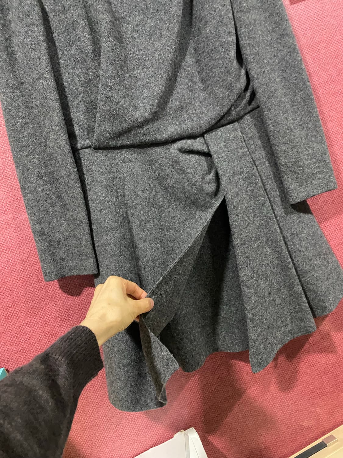 SJ SJ 드레이프 원피스 회색 상품이미지4