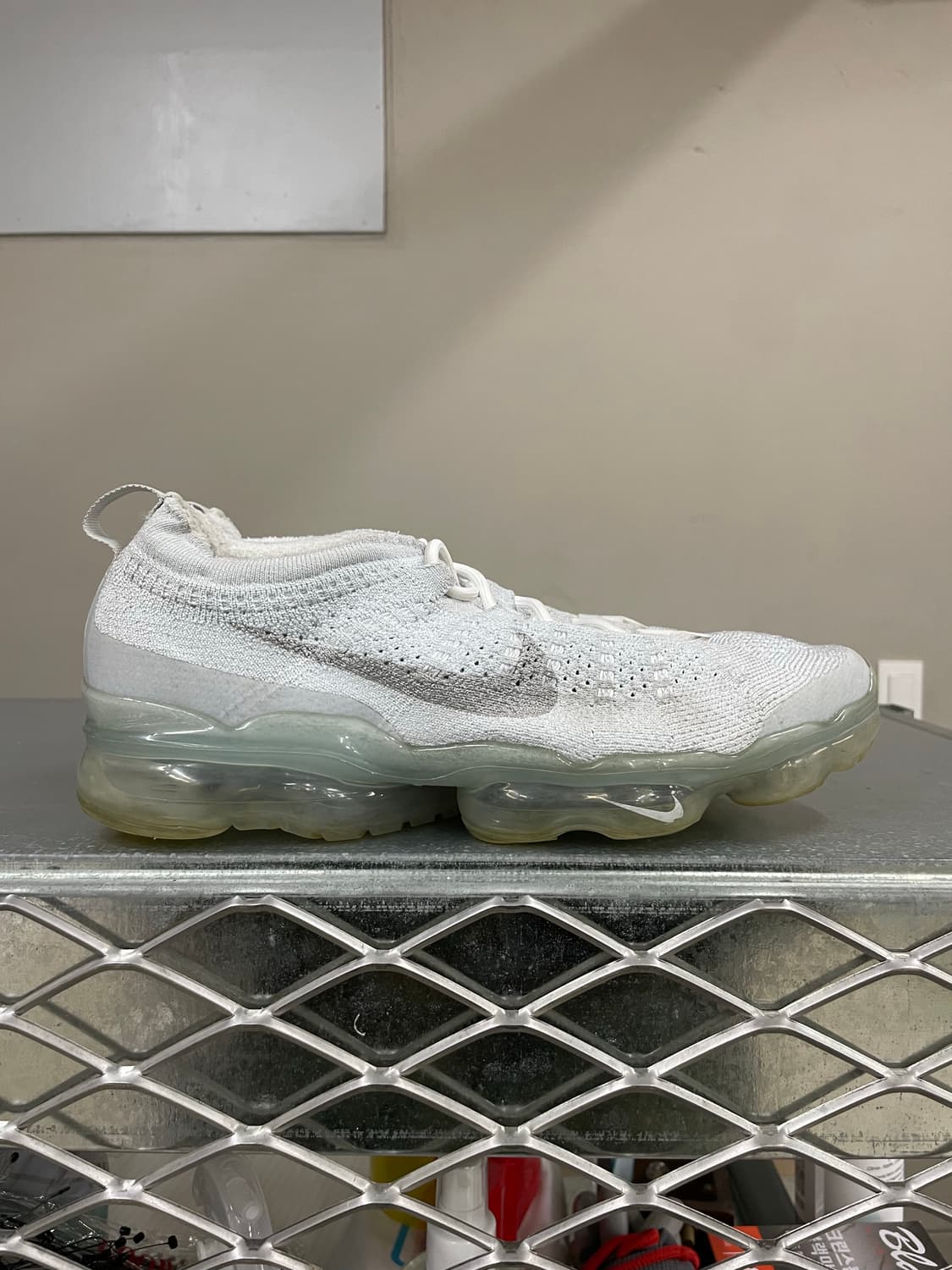 나이키 에어 베이퍼맥스 플라이니트 플래티넘 275 상품이미지4