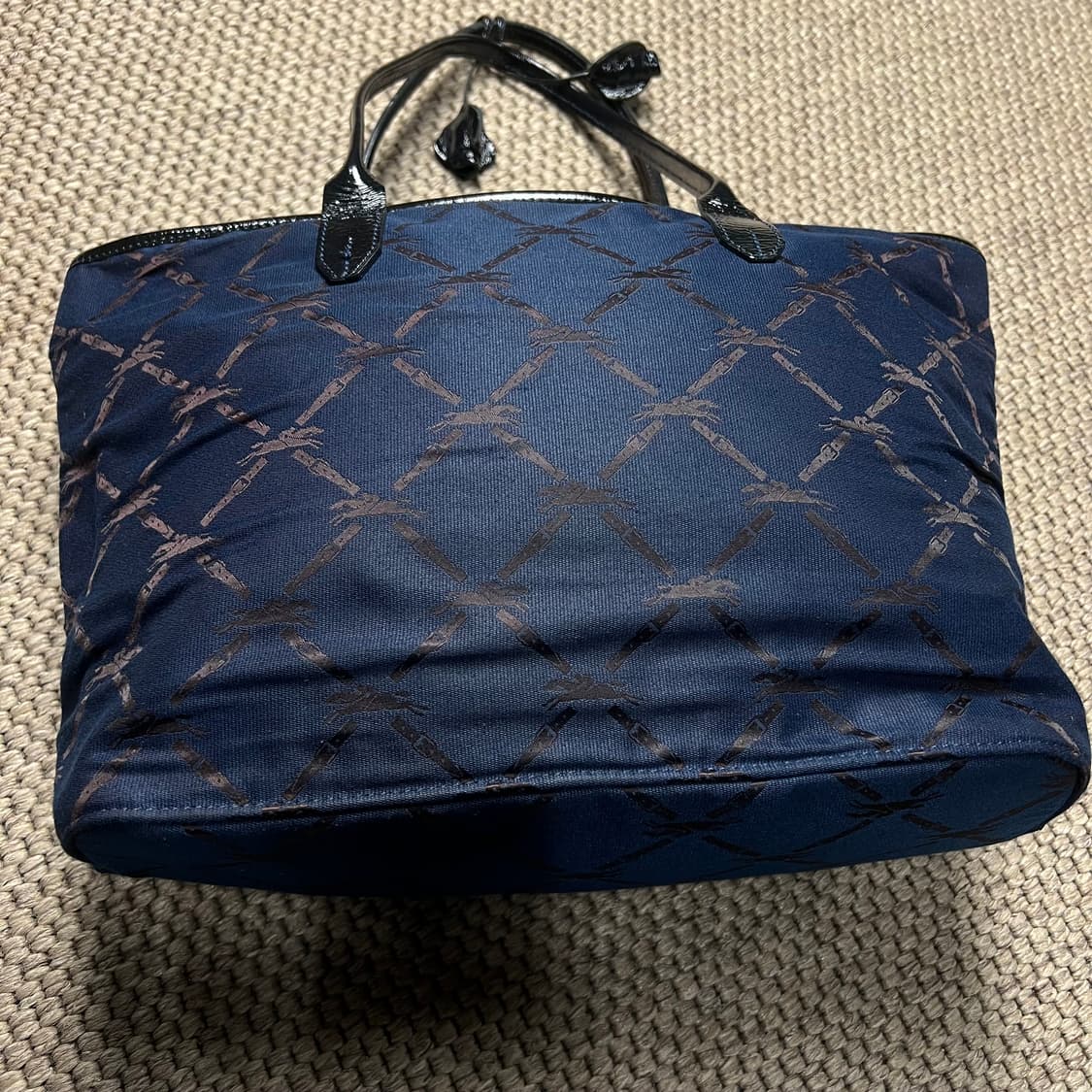 롱샴 로고 패턴 토트백 네이비 상품이미지4