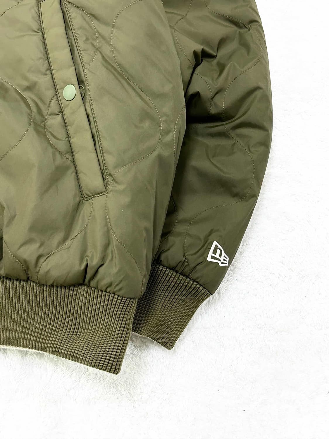 뉴에라 리버시블 카키 쉐르파 자켓 상품이미지8