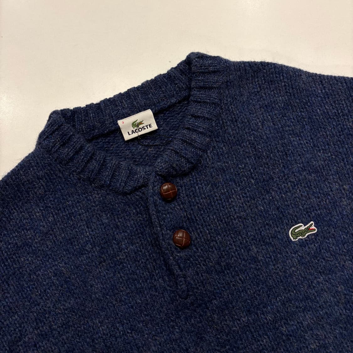 [3] 라코스테 버튼 네이비 니트 스웨터 B400 상품이미지3