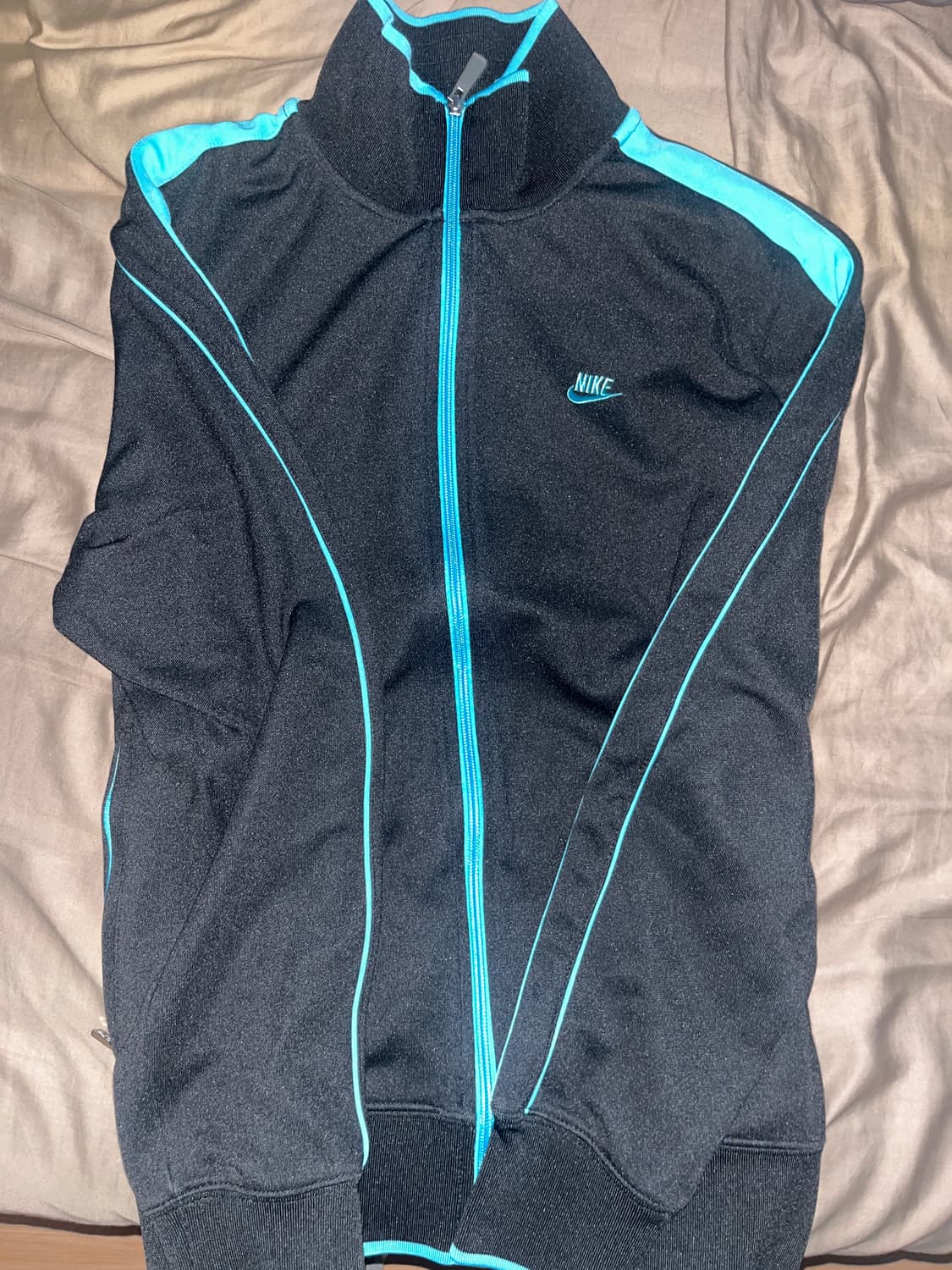 나이키 집업 판매 상품이미지1