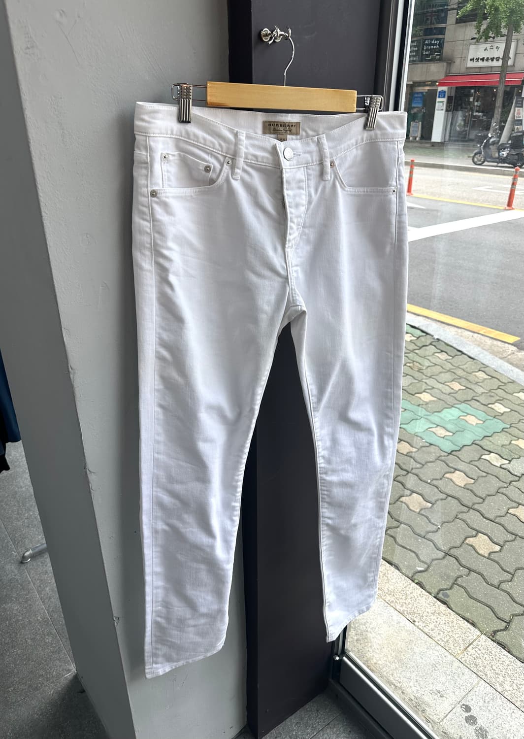 32~33/ 버버리 신형 스트레이트 팬츠 상품이미지2
