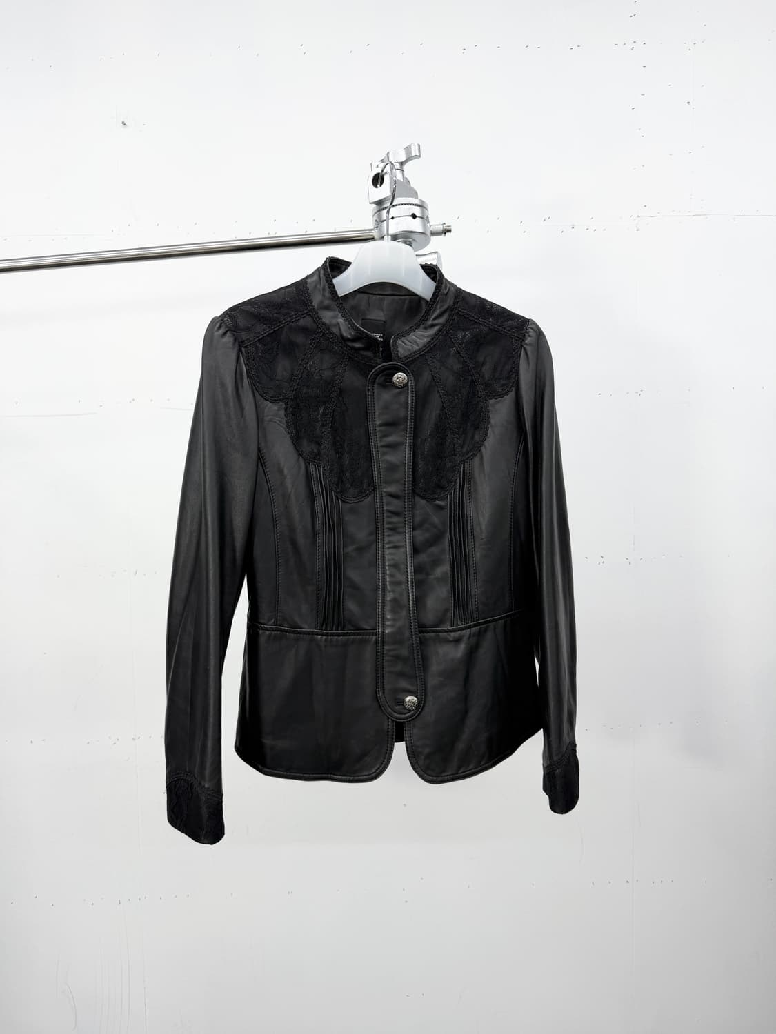 Lace Collar Lambskin Jacket 상품이미지4