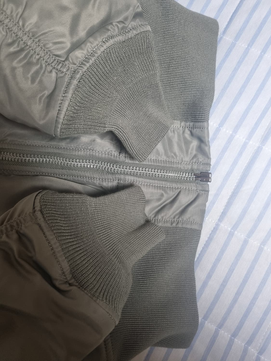 알파인더스트리 ma-1 필드그레이 m사이즈 상품이미지4