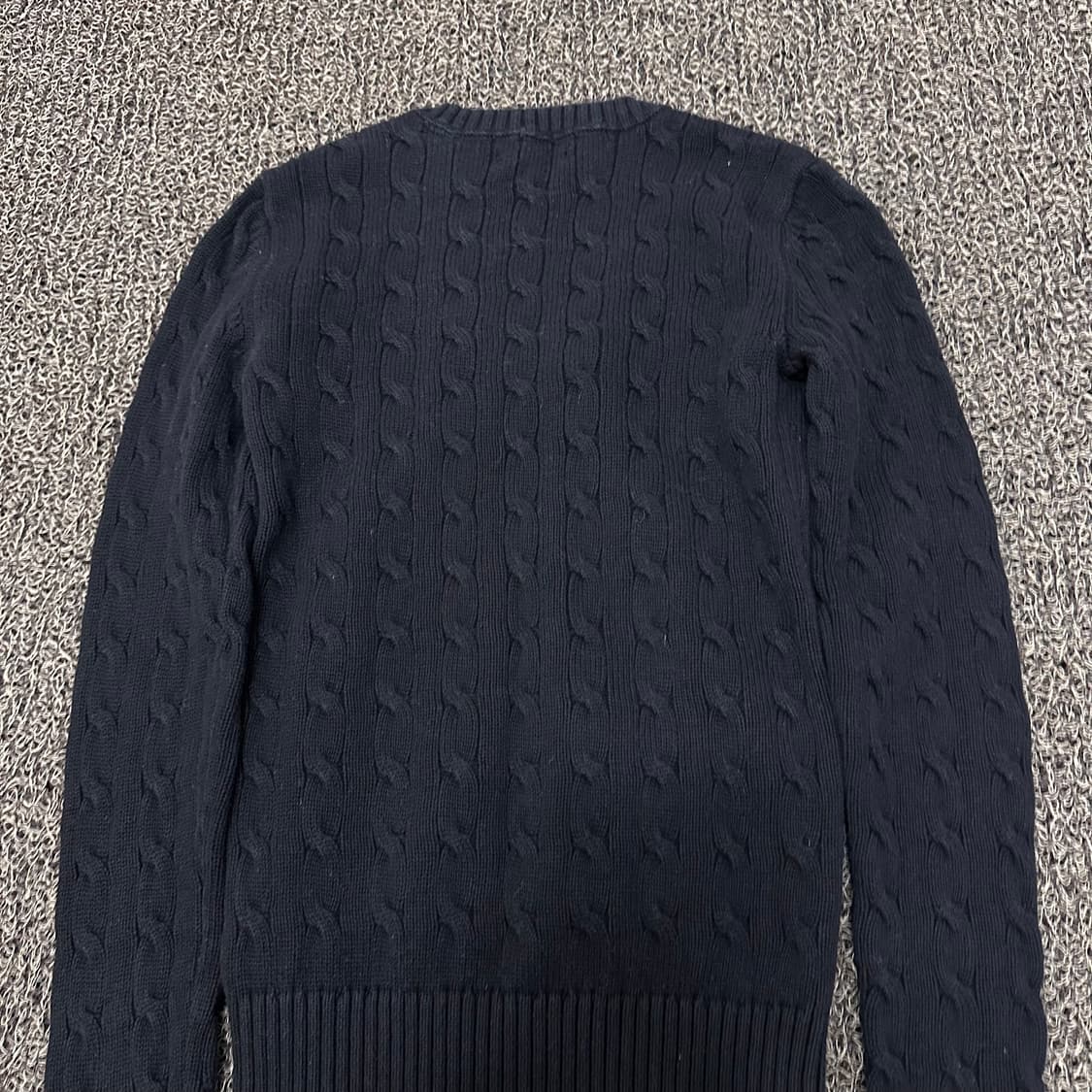 타미힐피거 여성 브이넥 케이블 꽈배기 니트 블랙 XS 상품이미지6
