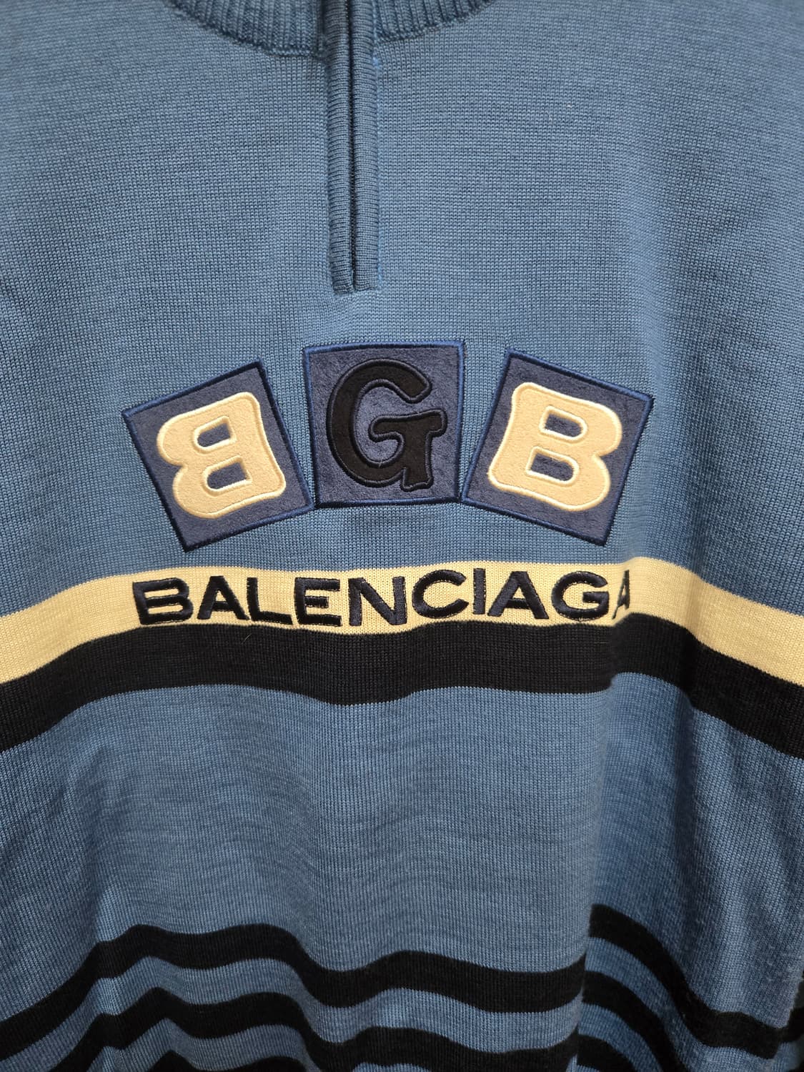 발렌시아가 니트집업 (95)  상품이미지3