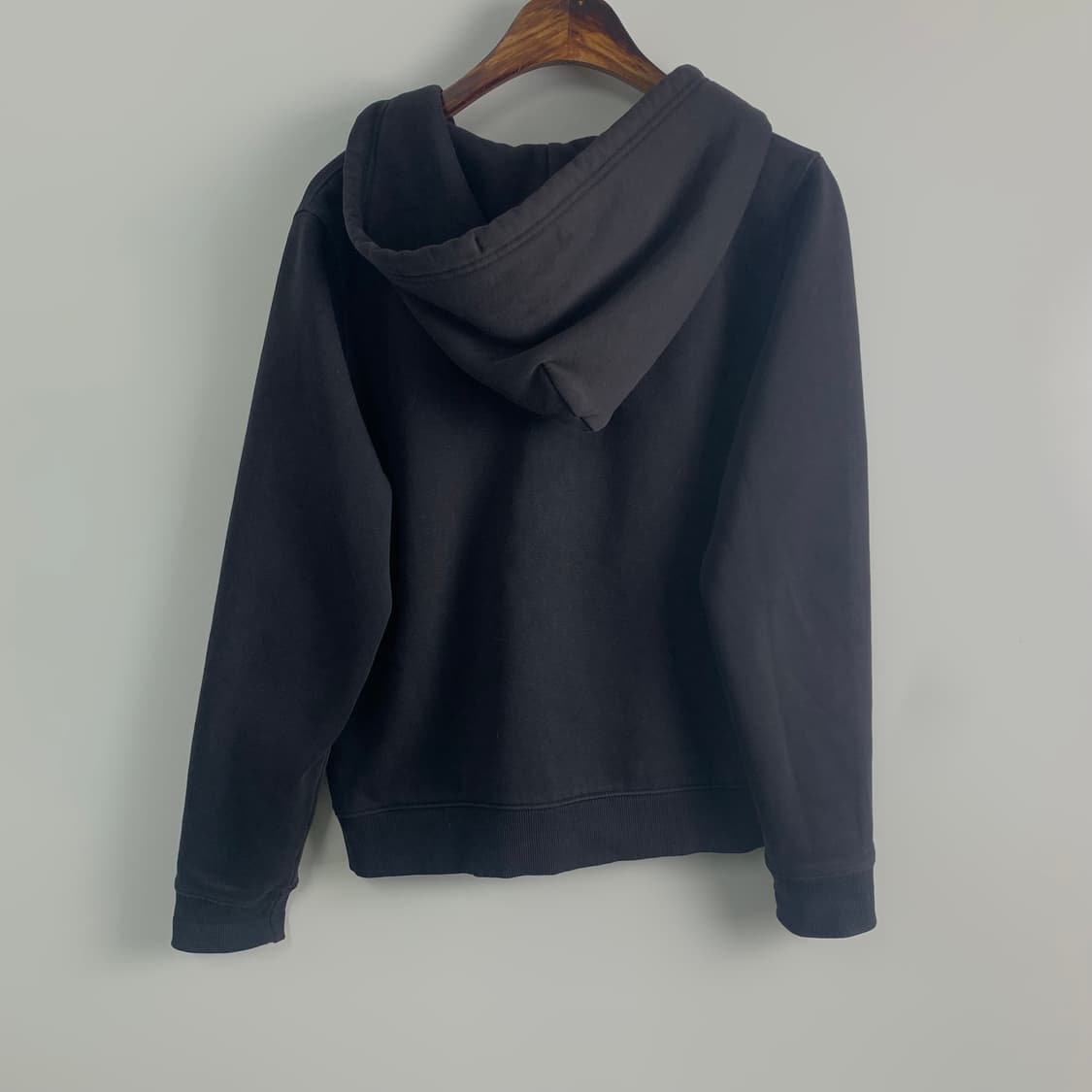 타미힐피거 자수로고 블랙 후드집업 상품이미지3