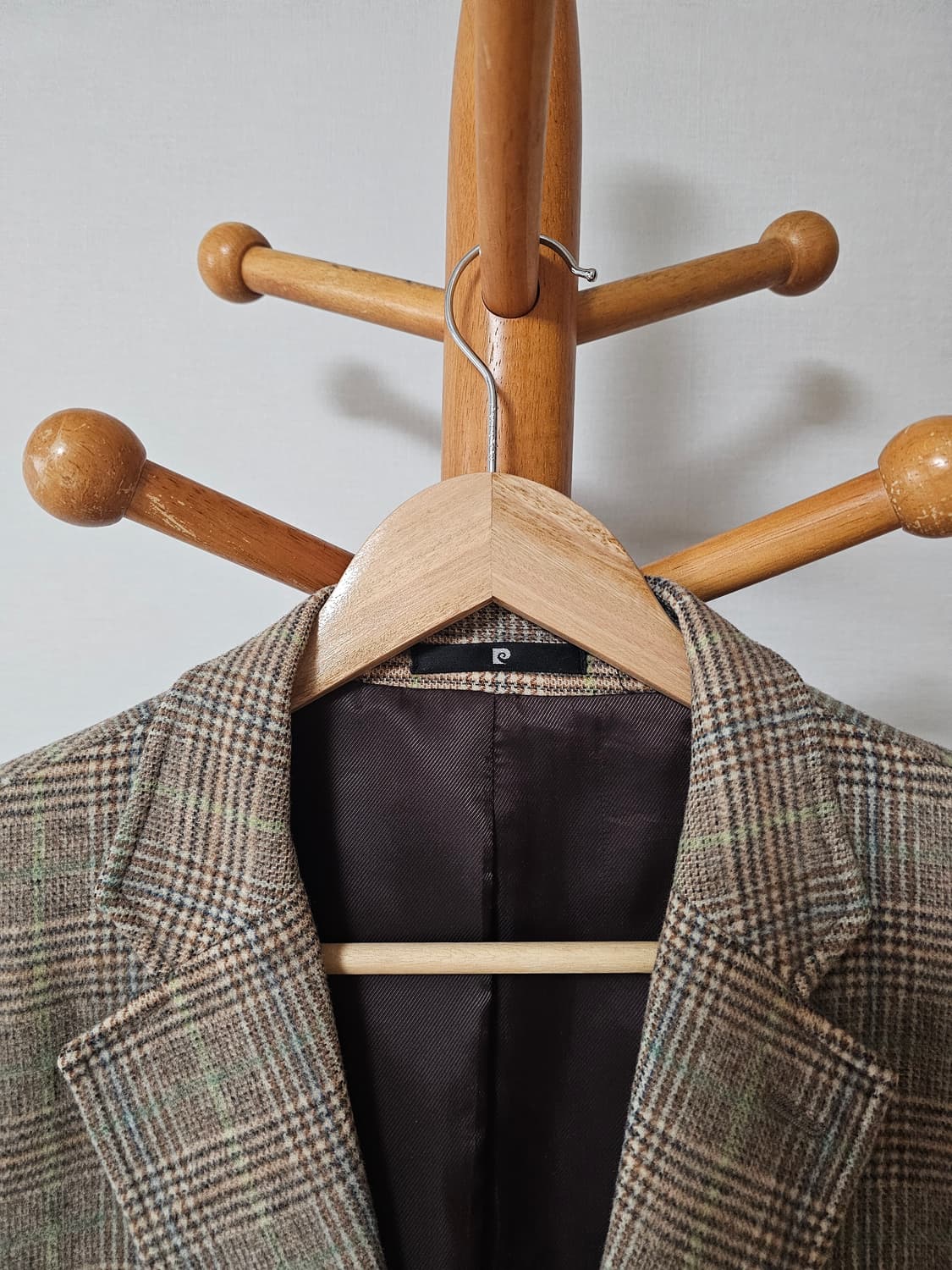 피에르가르뎅 캐주얼 울 체크 자켓 (100사이즈)

 상품이미지3