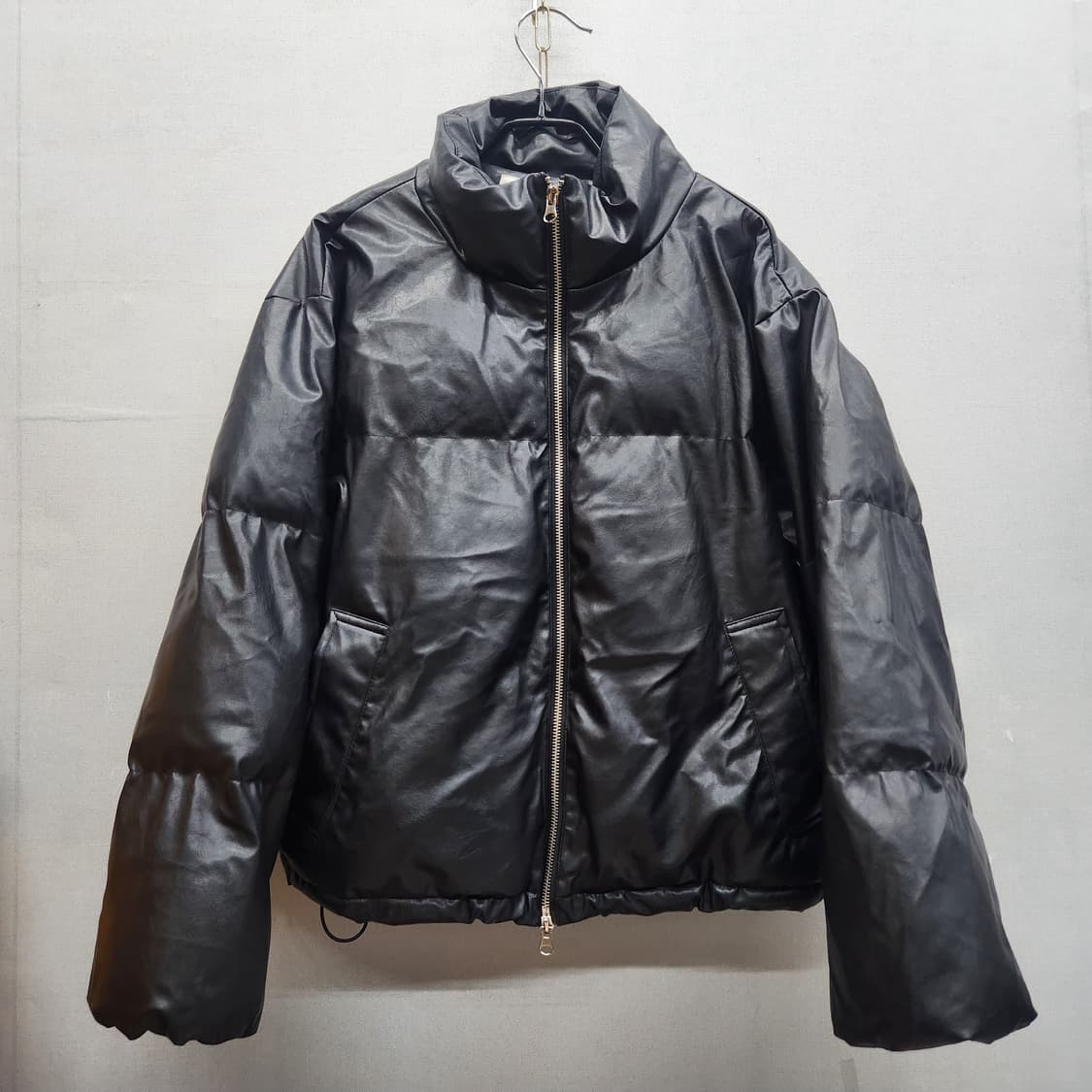 오디너리홀리데이 레더 스트링 투웨이 숏패딩 L 상품이미지1