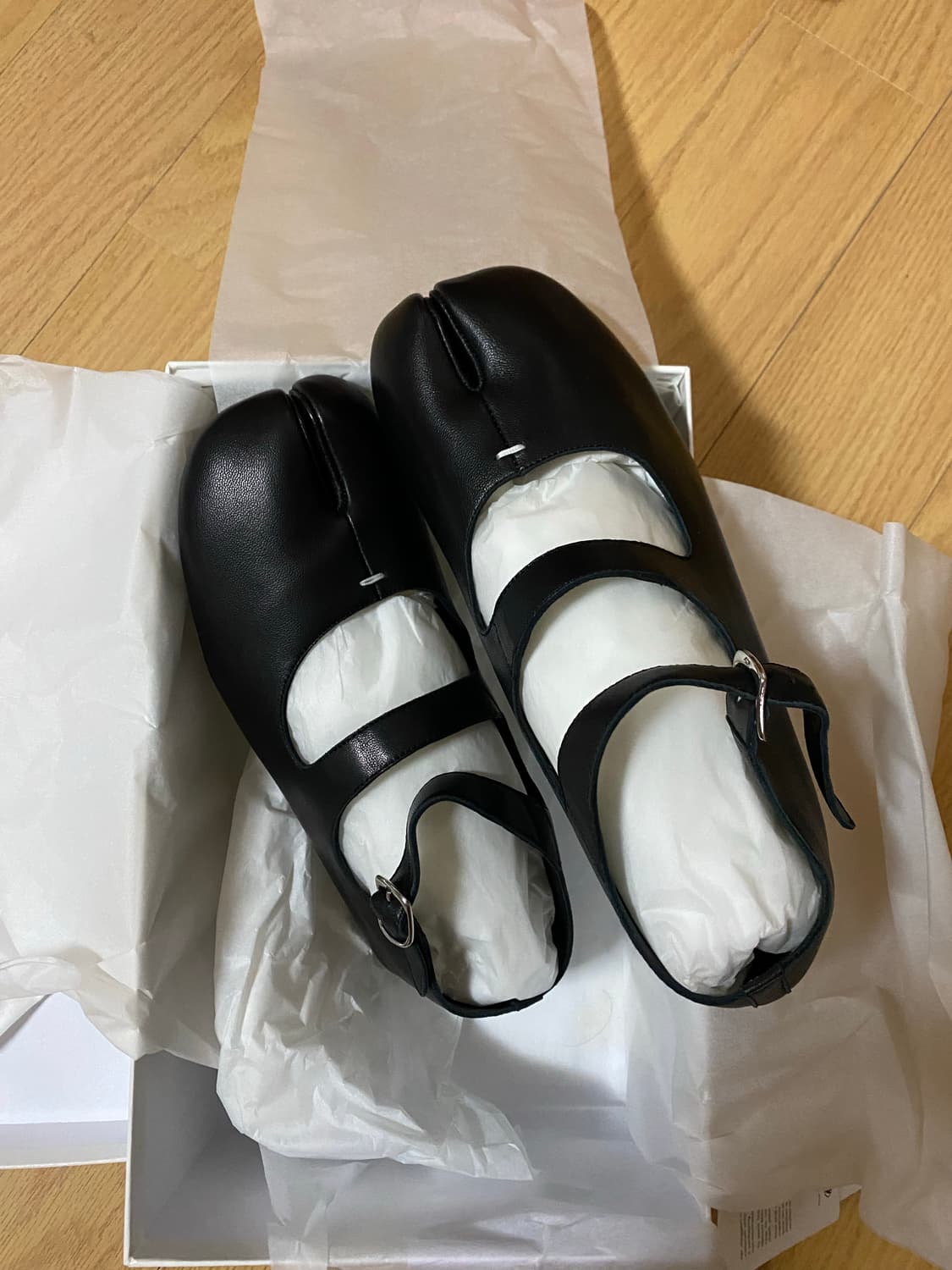 메종마르지엘라 타비 메리제인 37.5사이즈 정품 새상품 팔아요  상품이미지6
