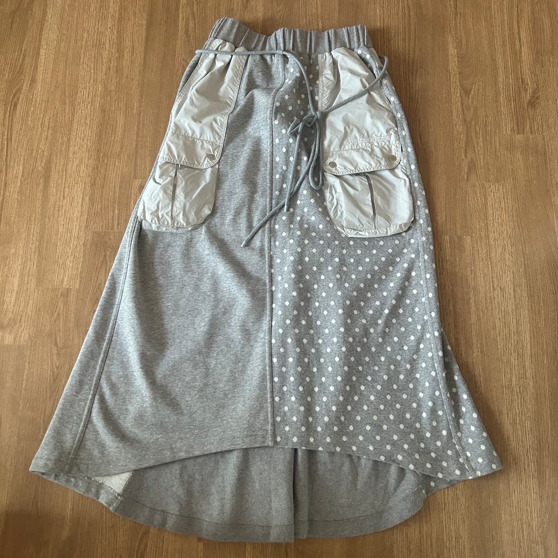 더뮤지엄비지터 DOT MIXED MAXI SKIRT 상품이미지3