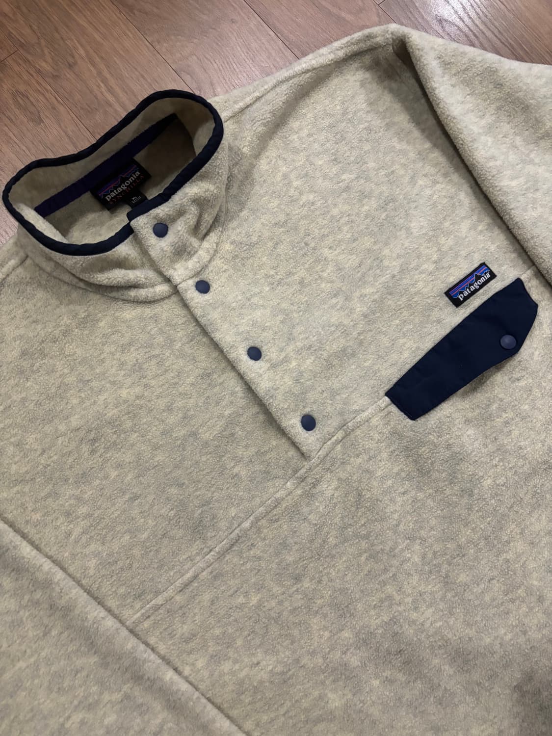 파타고니아 헤비웨이트 신칠라 오트밀 XL 사이즈 상품이미지2