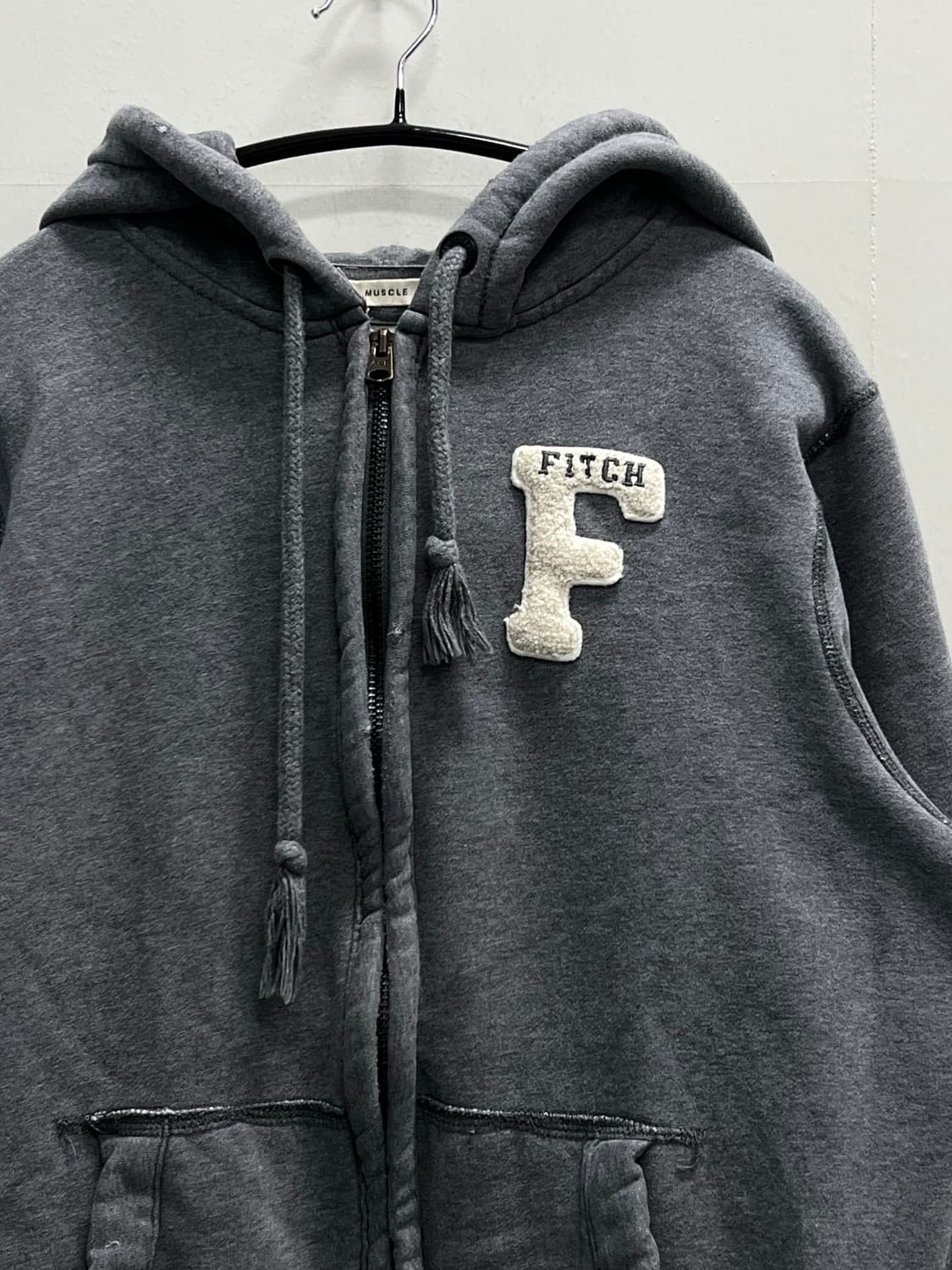 아베크롬비 머슬핏 패치로고 후드집업 그레이 상품이미지3