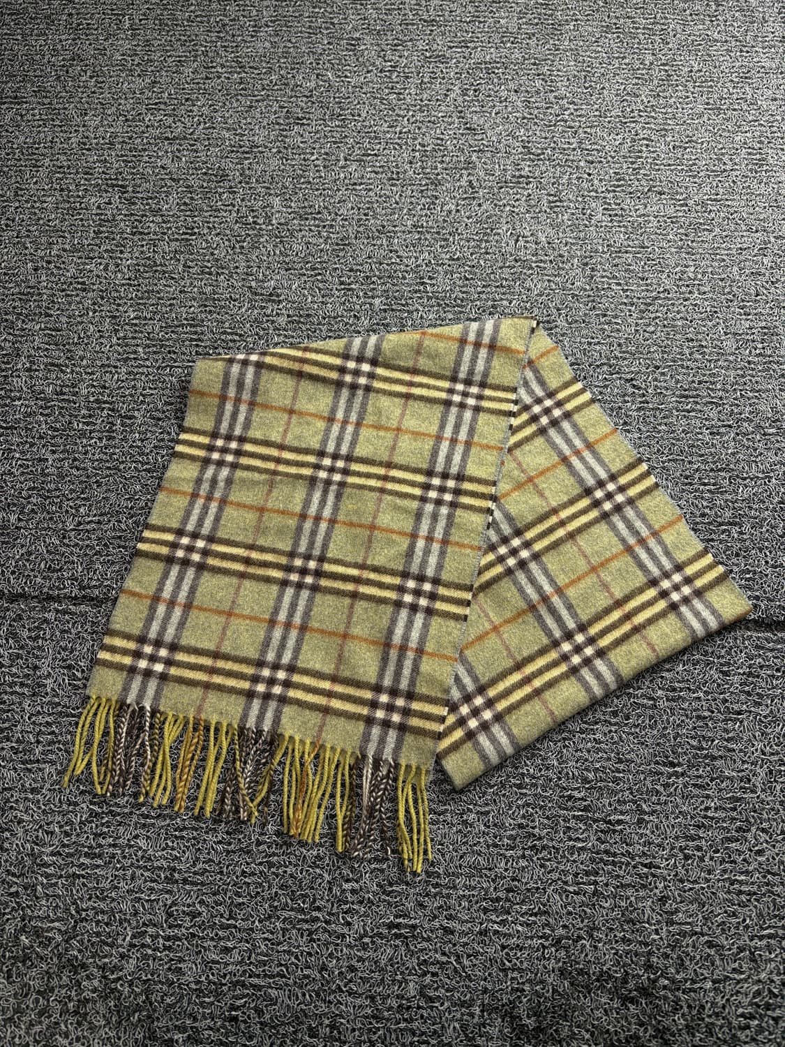 버버리 캐시미어 노바 체크 머플러 3073 상품이미지3