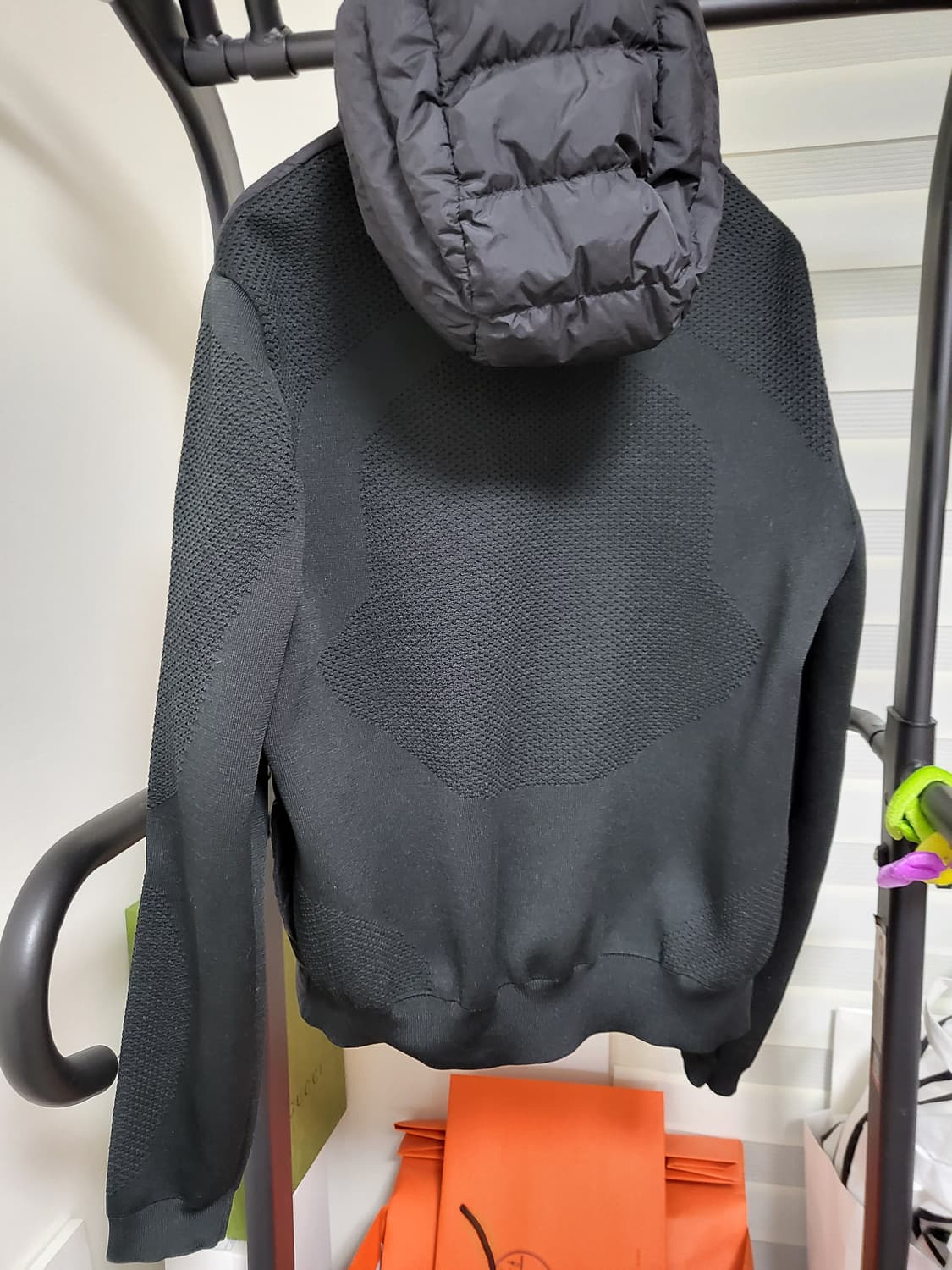 24SS 몽클레어 트리콧 후드 니트패딩 m 상품이미지5