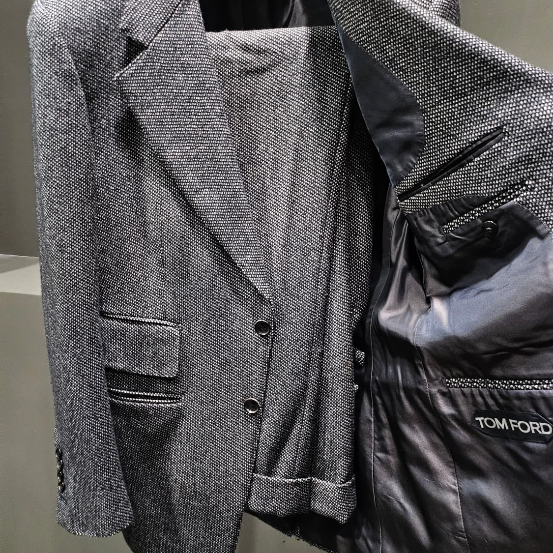 톰포드 울 헤링본 트위드 투피스 수트셋업 상품이미지4