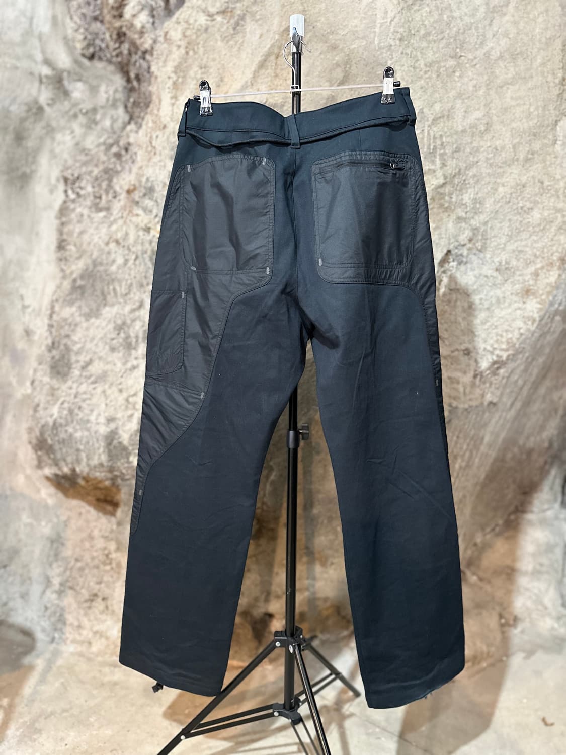 나이키 x 오프화이트 NRG 팬츠 블랙 상품이미지4