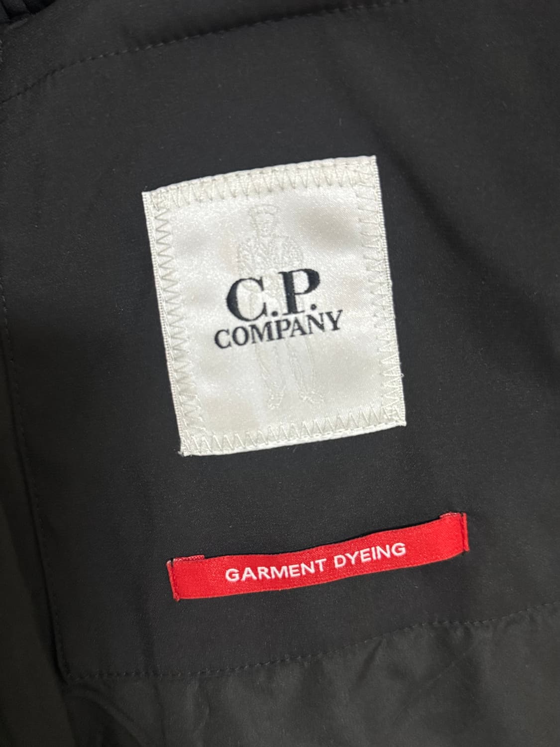 cp컴퍼니 자켓 상품이미지4