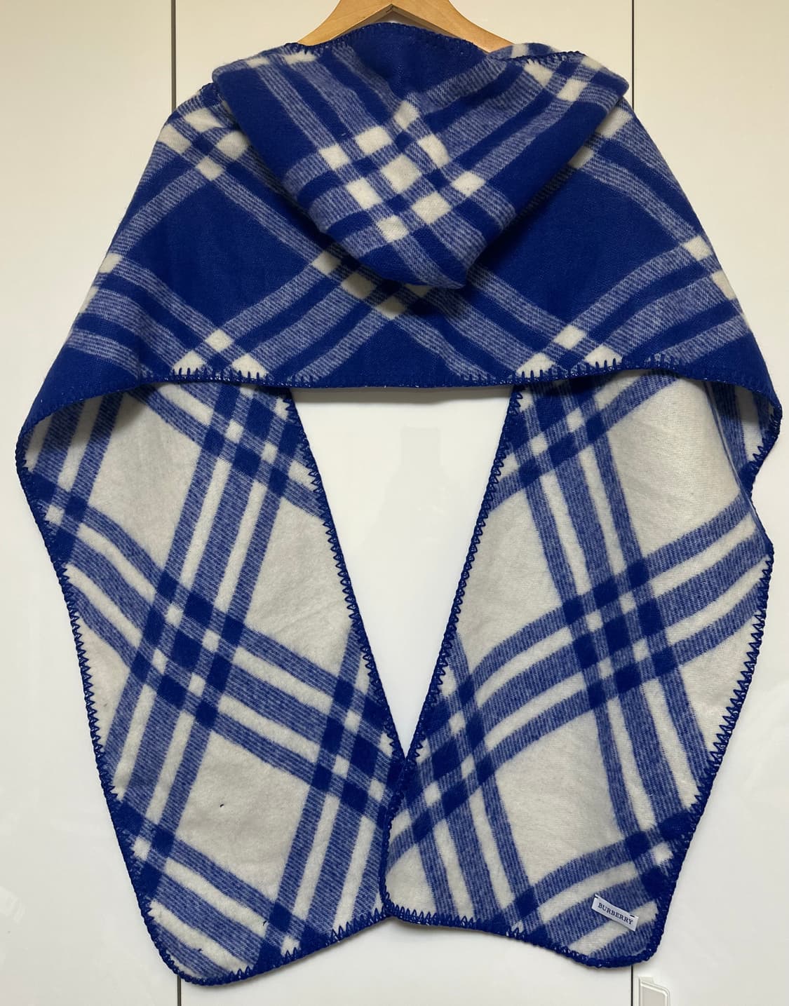버버리 블루 체크 울후드 머플러 남여공용 상품이미지5