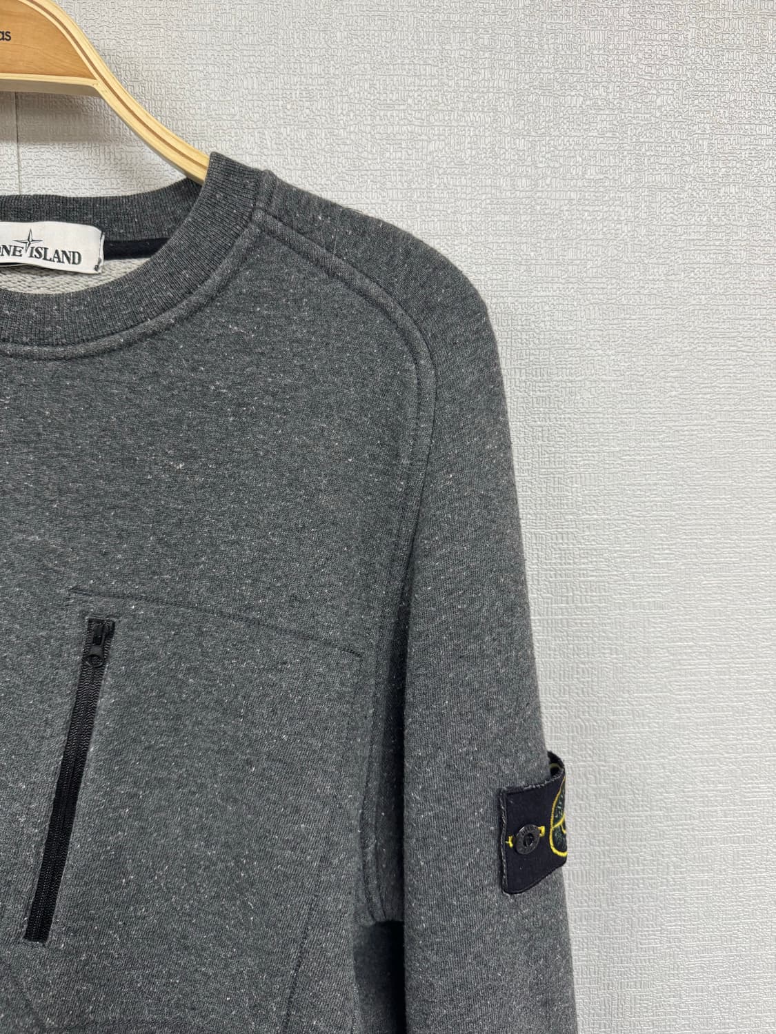 스톤아일랜드 맨투맨 상품이미지2