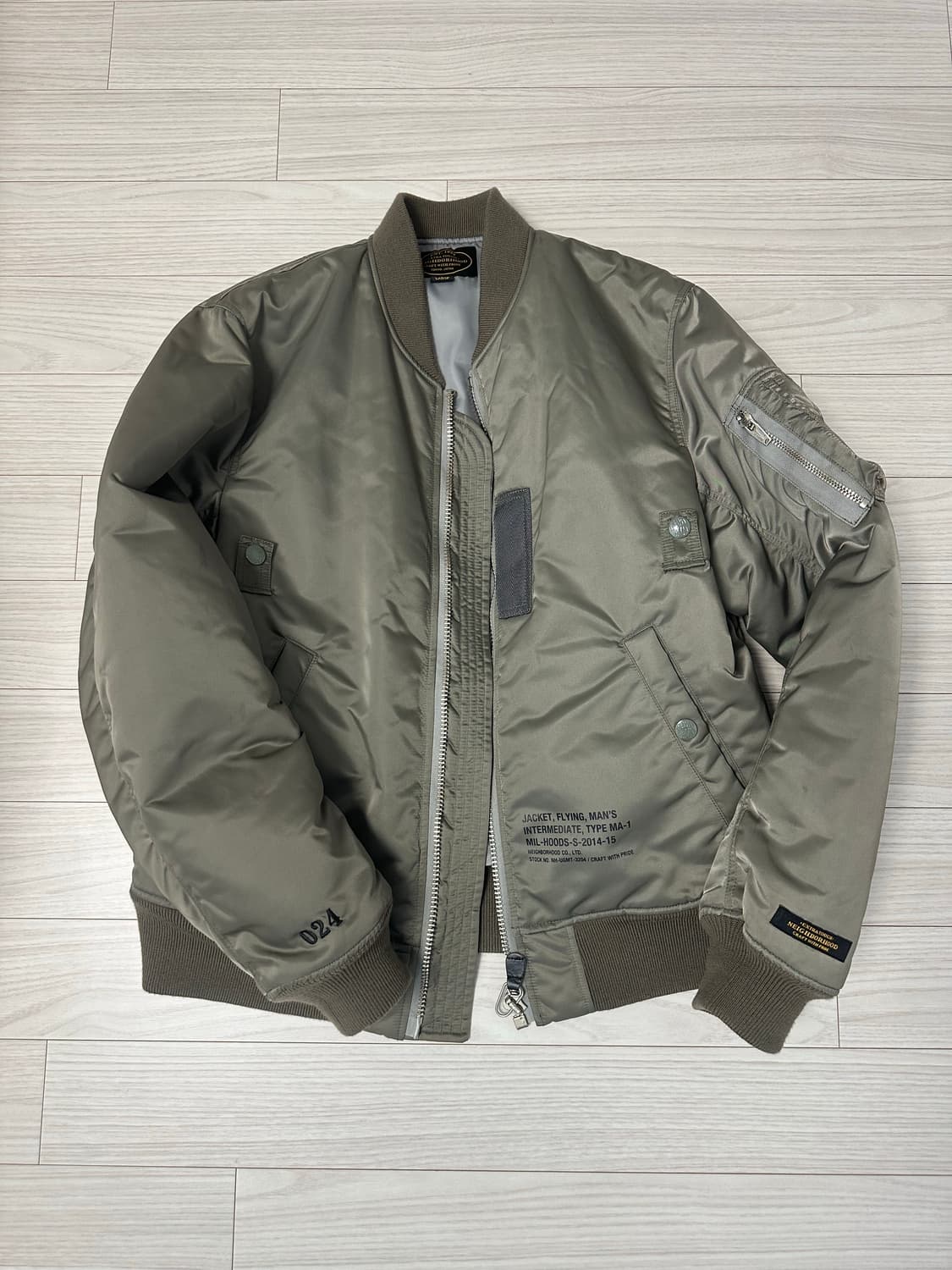 네이버후드 15aw 후즈서울 한정판 ma-1 상품이미지1