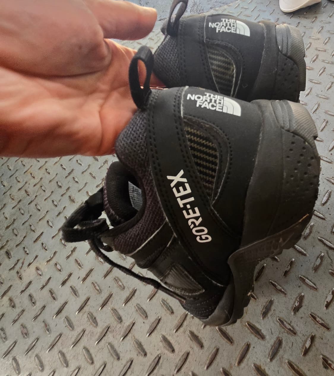 노스페이스 고어댁스 운동화 상품이미지5