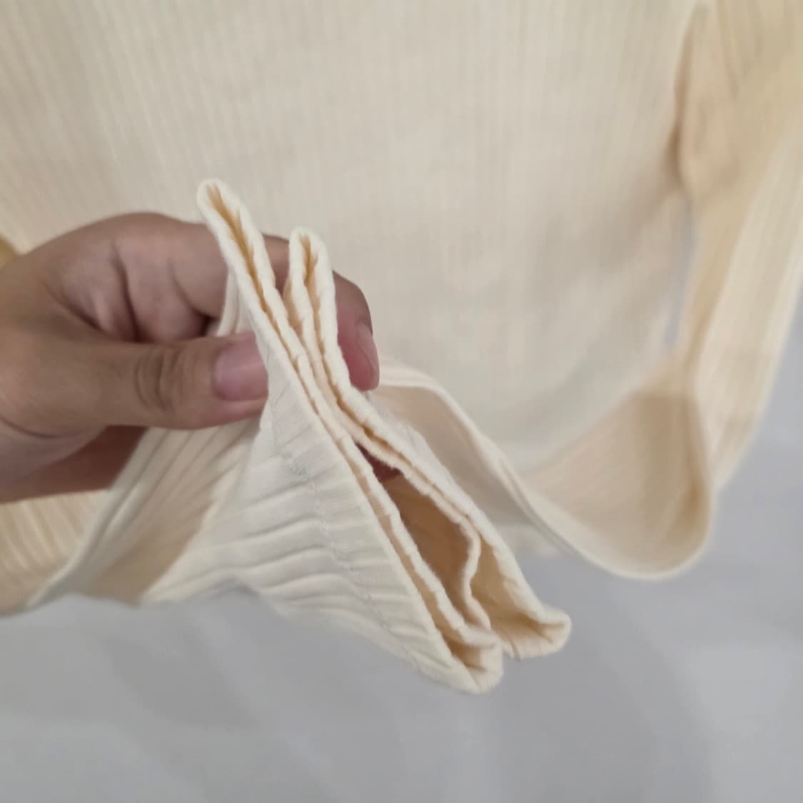 쥬시쥬디 크롭 니트 아이보리 85(새상품) 상품이미지7