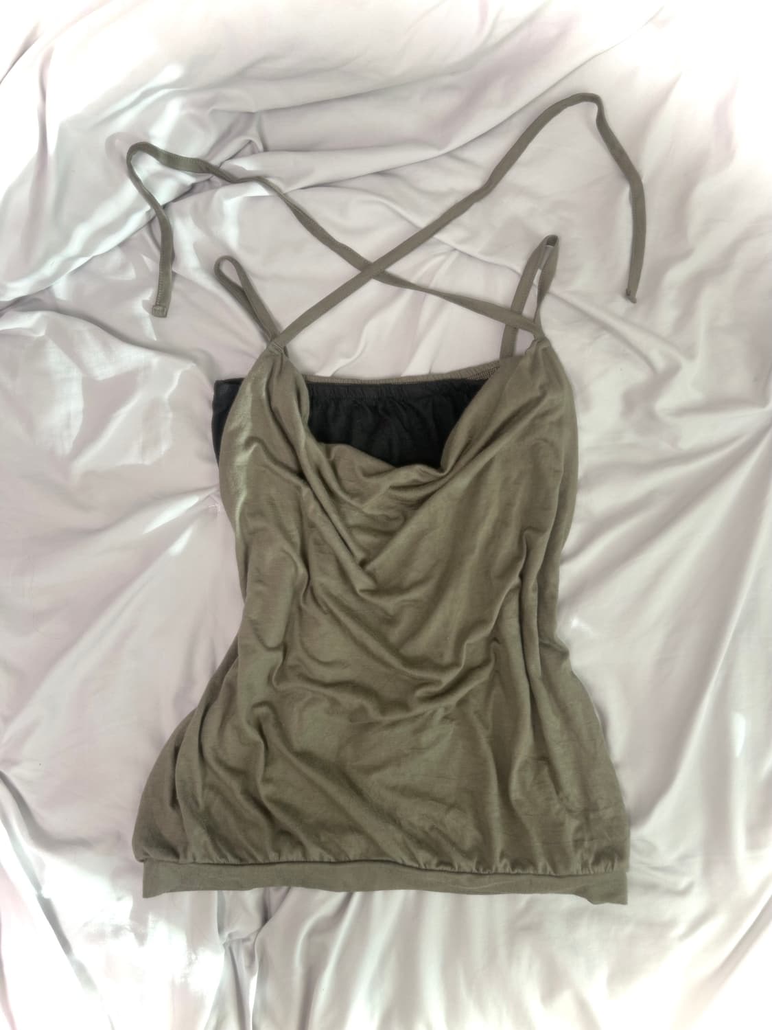 빈티지 셔링 홀터 루즈핏 슬리브리스 y2k 오네갸루 파우닝133 샵502 상품이미지1