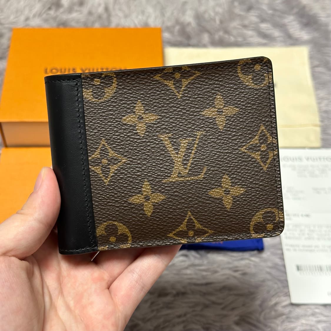 [풀구성] 루이비통 모노그램 마카사르 멀티플 월릿 반지갑 상품이미지1