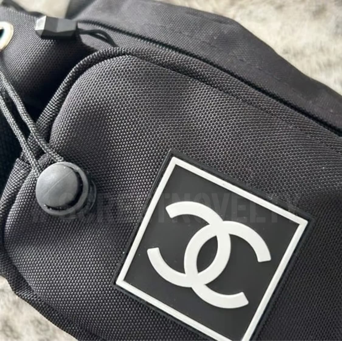 샤넬뷰티 슬링백 스포츠백 힙색 크로스백 블랙 상품이미지9