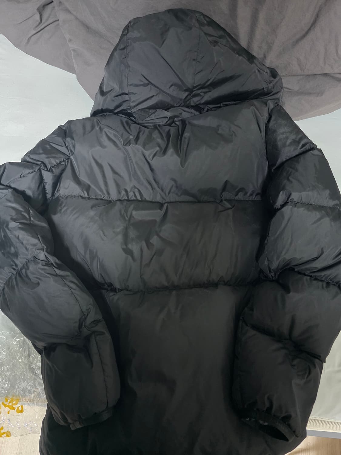 몽클레어 몽클라 6사이즈 판매합니다. 상품이미지3