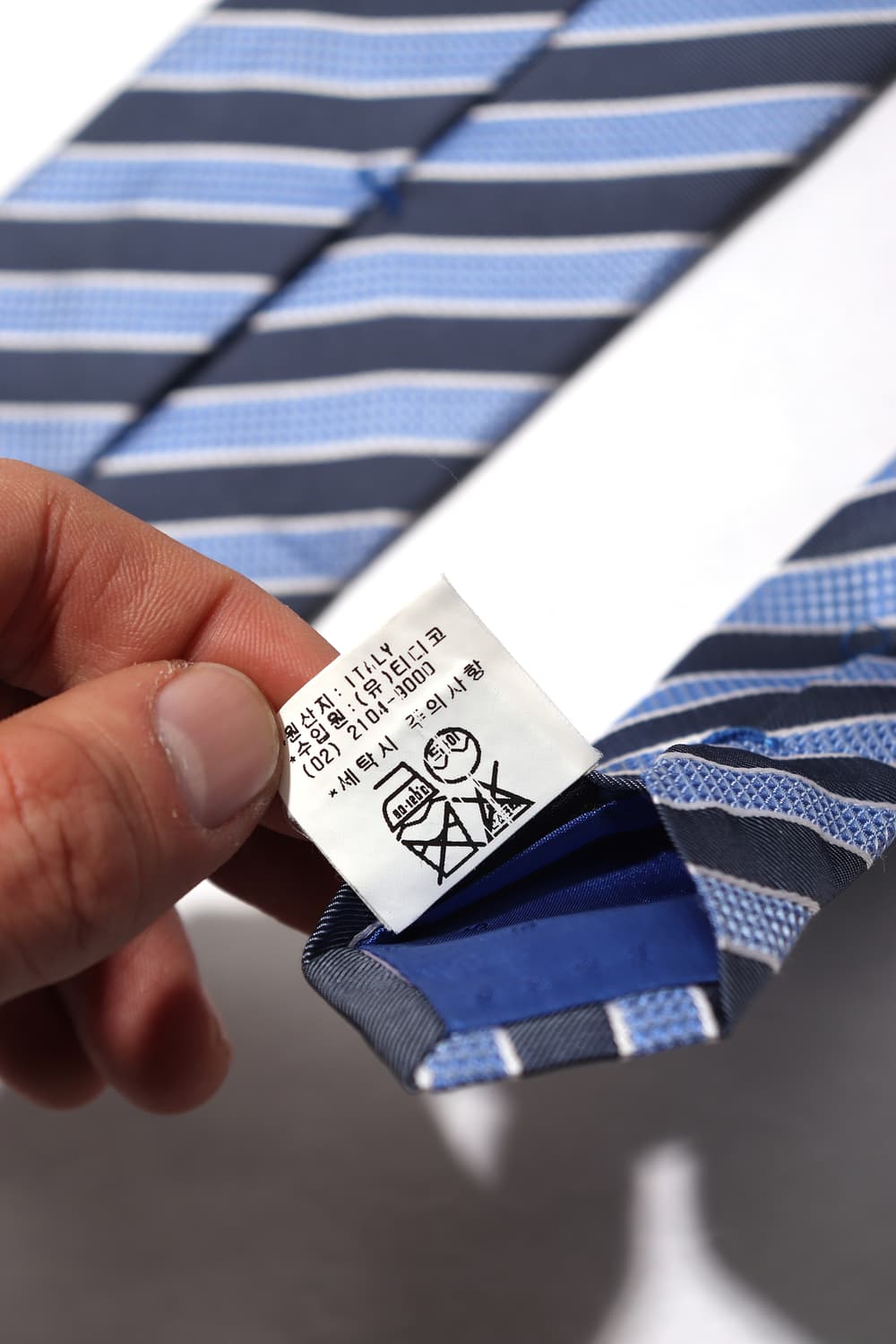 HUGO BOSS ITALY MADE 스트라이프 실크 넥타이 상품이미지7