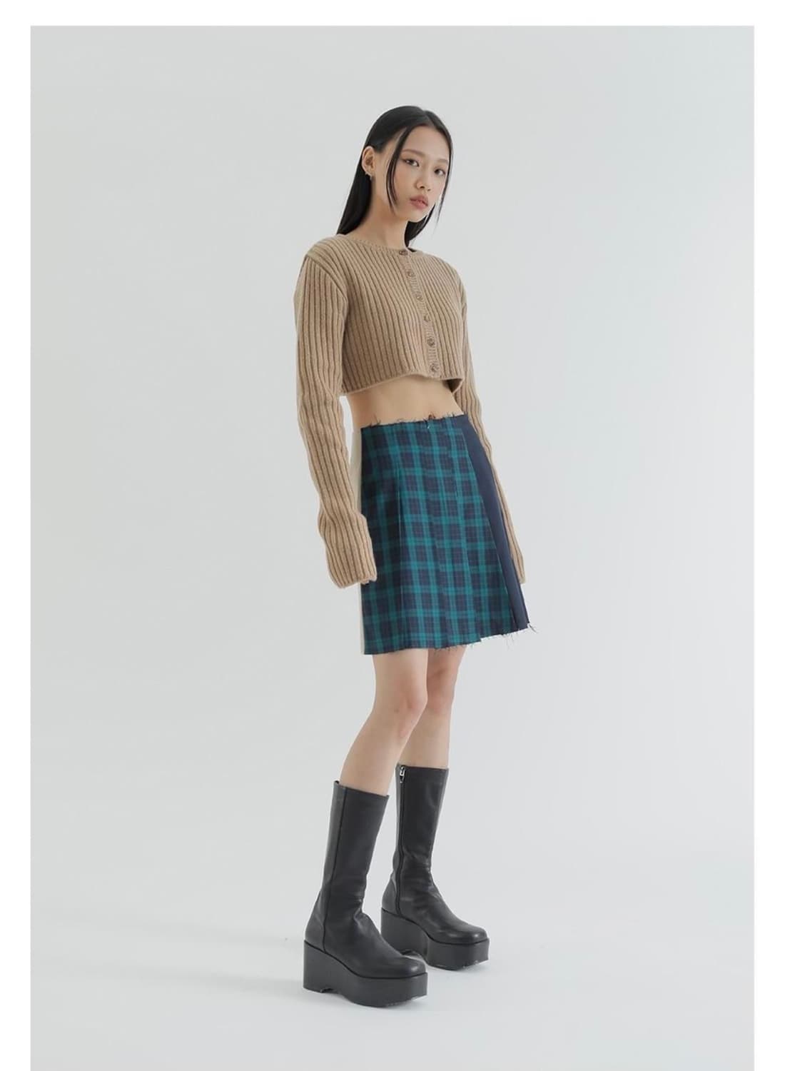 큐리티 메탈릭 크롭니트 볼레로 상품이미지2