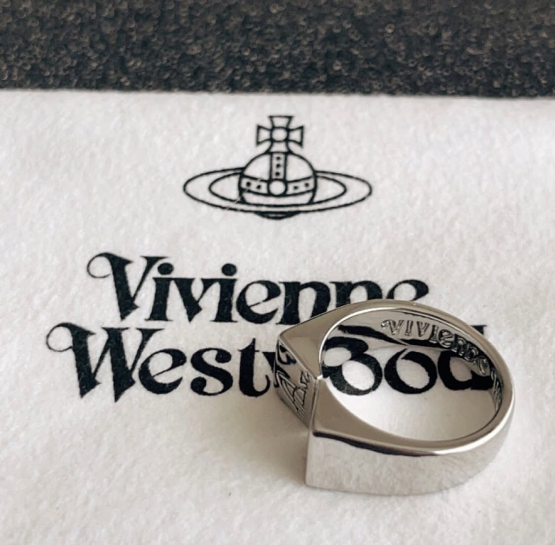 비비안웨스트우드 아카이브 orb 레터링 각인링 반지 상품이미지3