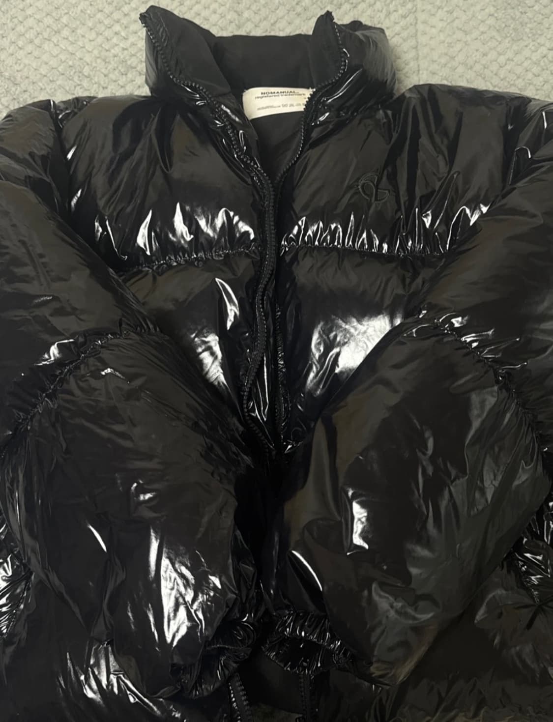 노매뉴얼 유광 패딩 상품이미지4