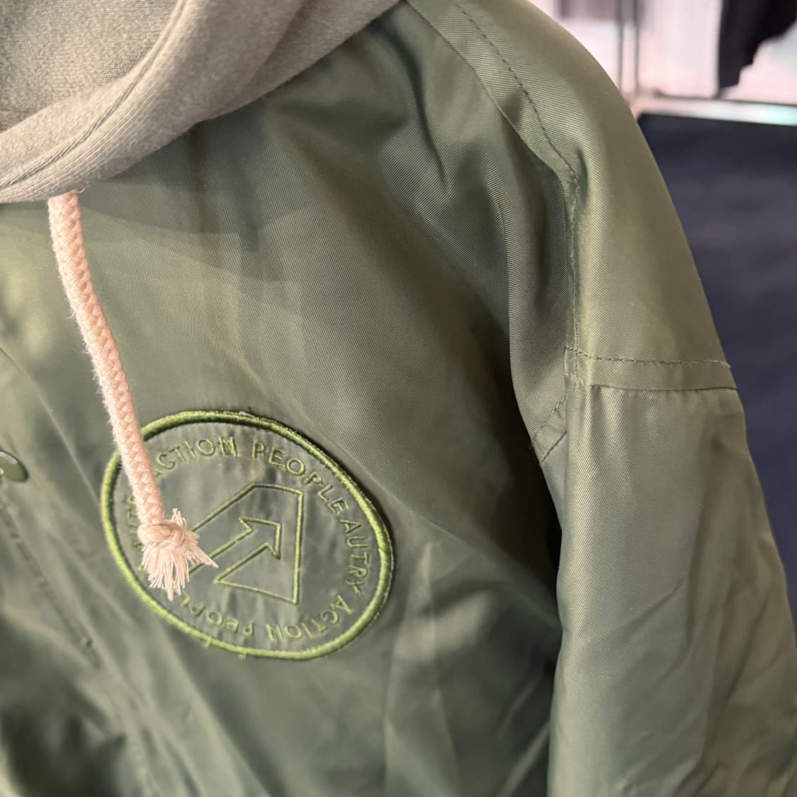 [L] Autry 오트리 로고패치 보머자켓 상품이미지3