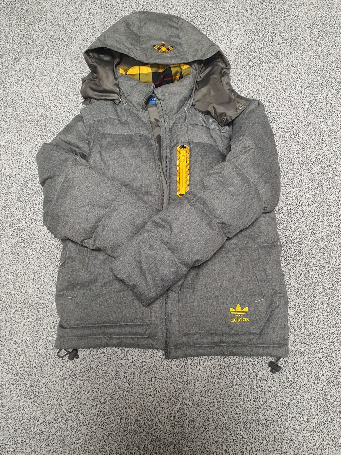 상태 최상 아디다스 오리털 구스다운 패딩 점퍼 그레이 상품이미지1