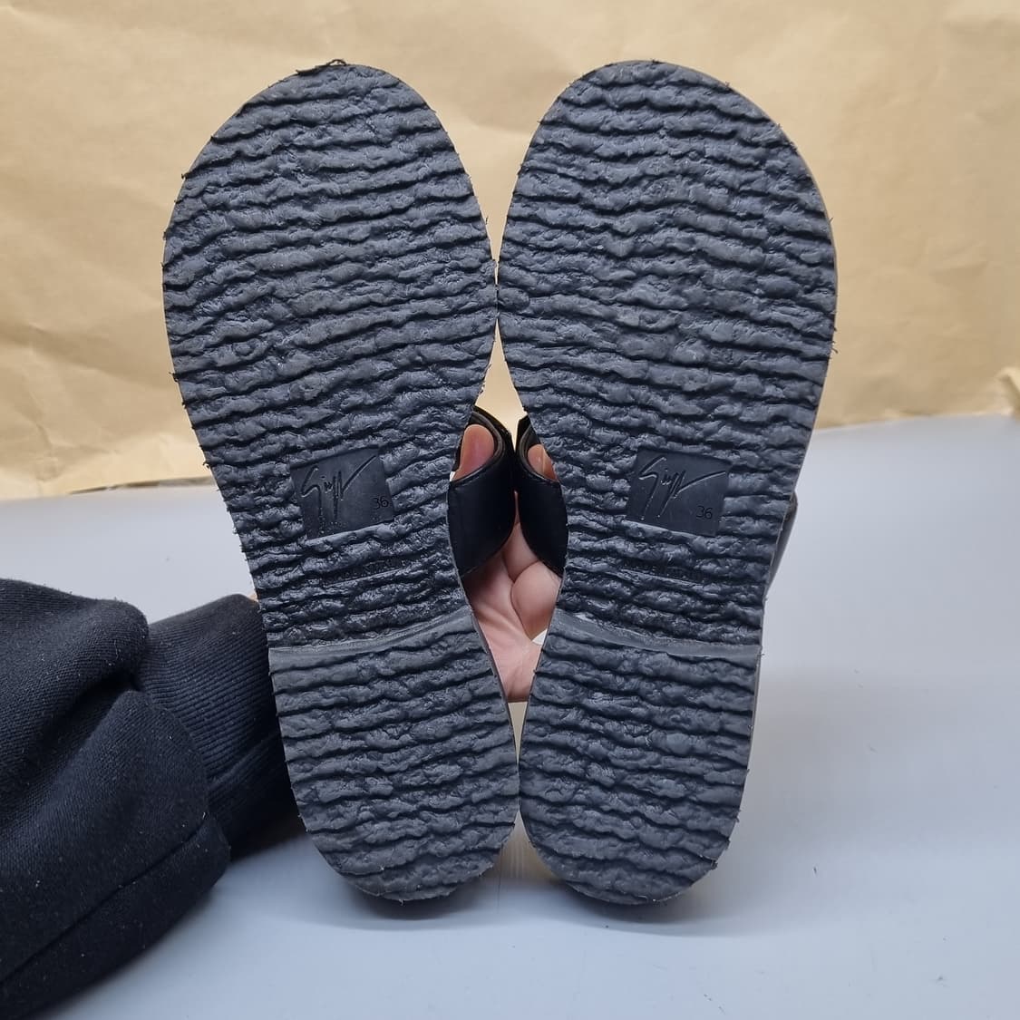 쥬세페자노티 여성슬리퍼 230 상품이미지3