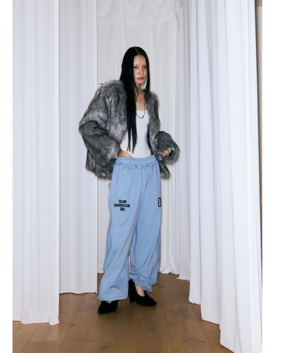 미스테리어스호텔 컷오프 스웻팬츠 블루 새상품 상품이미지3