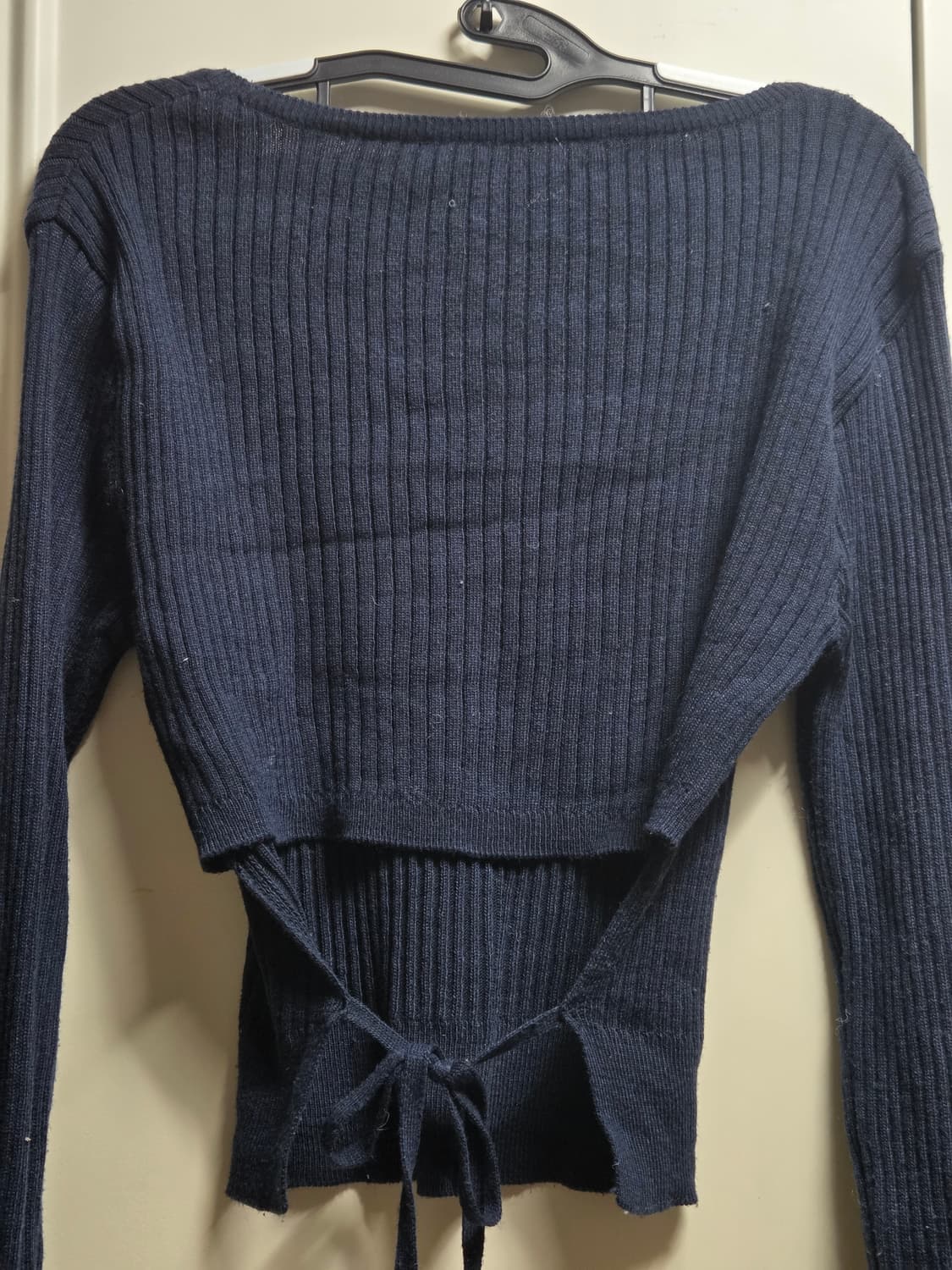 8천원 급처! 네이비 백 허리 스트링 허리 조절 니트 상품이미지2