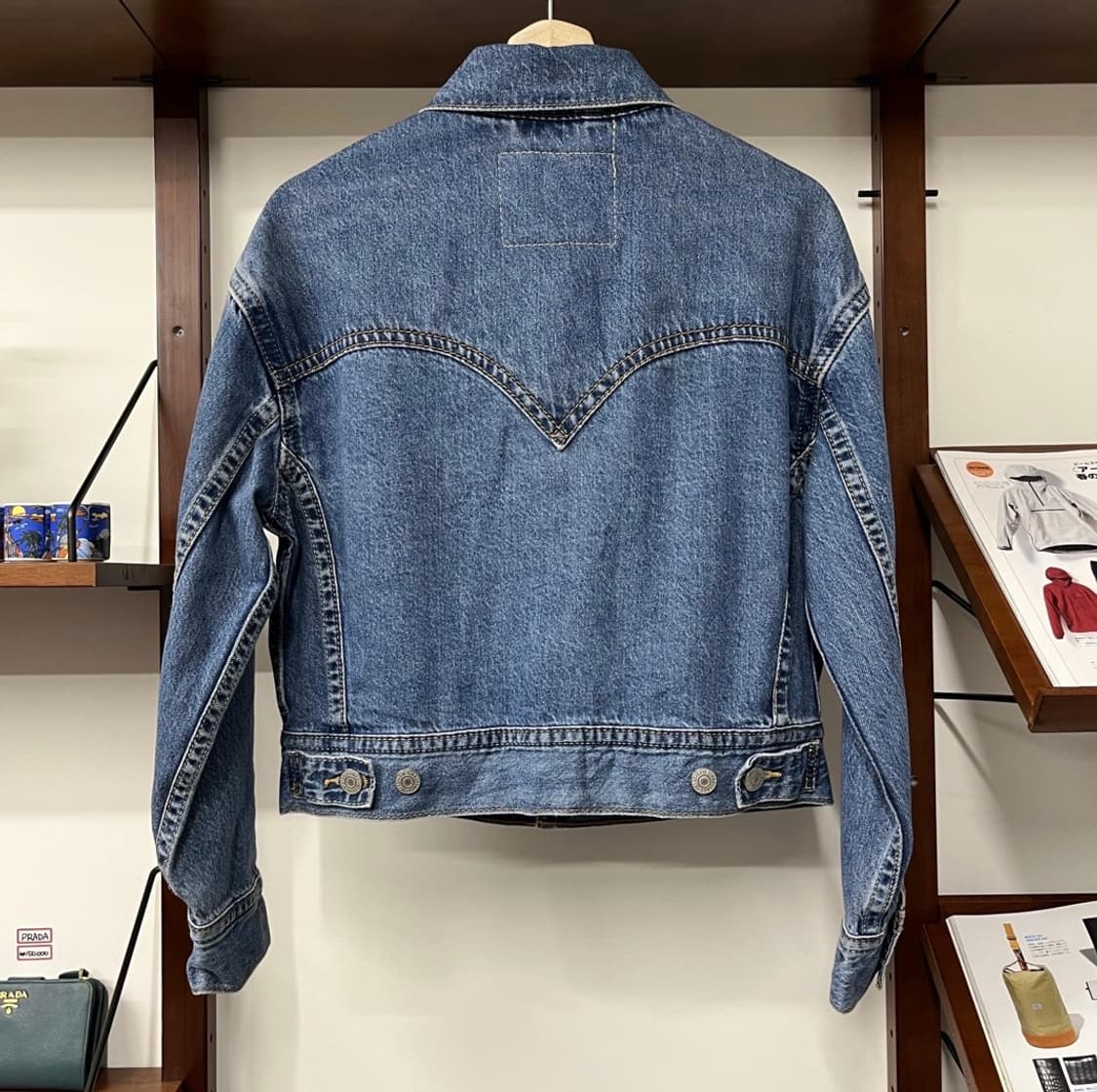 LEVI'S BIG " E " denim trucker jacket 상품이미지3