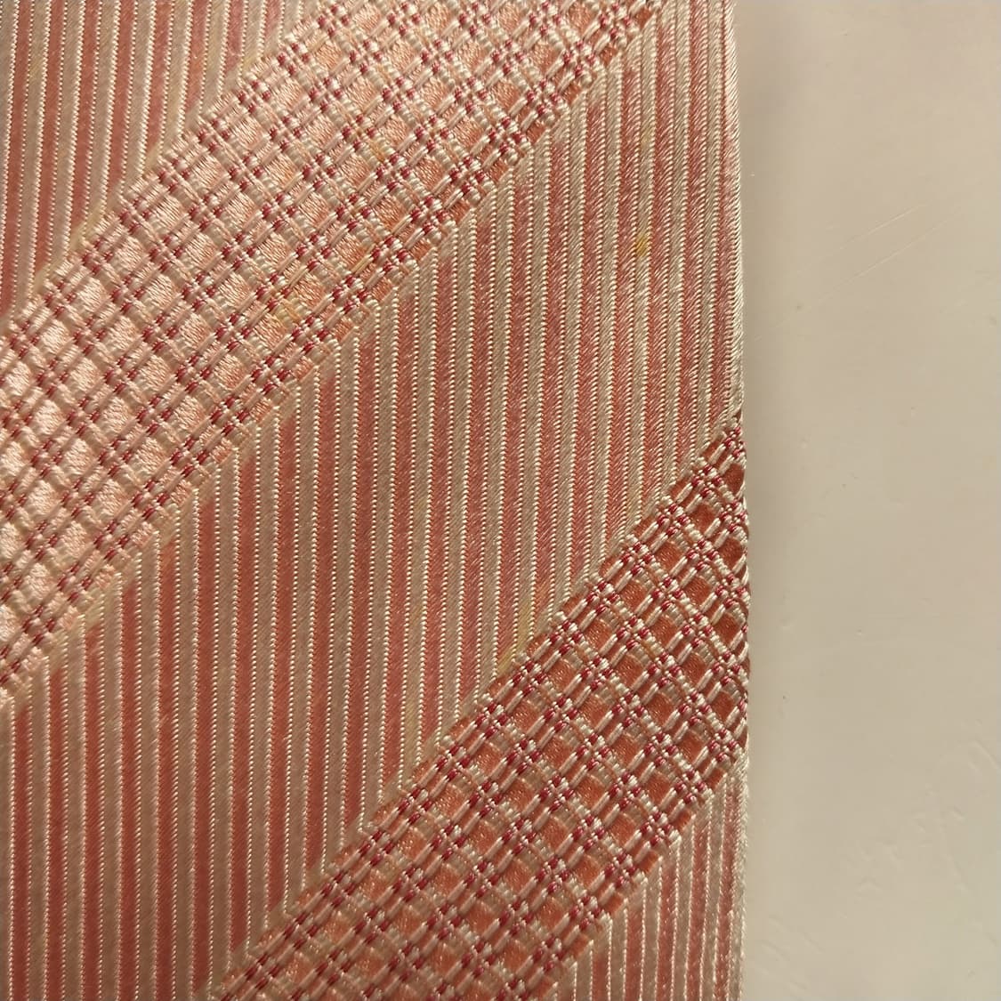 조르지오 아르마니 실크 스트라이프 넥타이 9.6cm A-등급 K1401
 상품이미지6