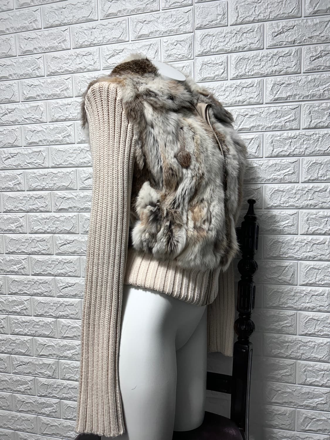 Nth Knit Rabbit Fur Zip-up 상품이미지4