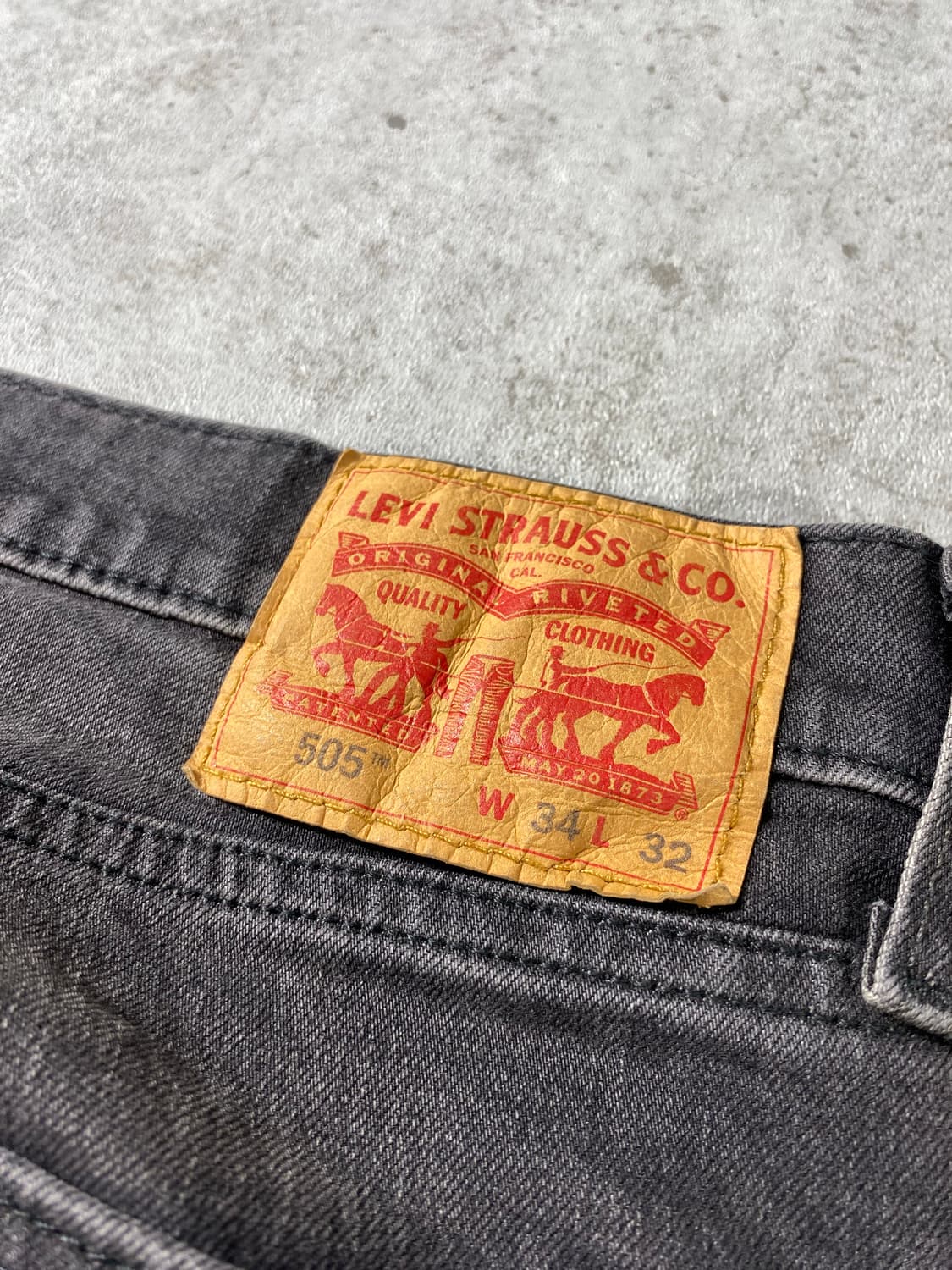[34] Levi's 505 리바이스 흑청 레귤러핏 데님팬츠 상품이미지7