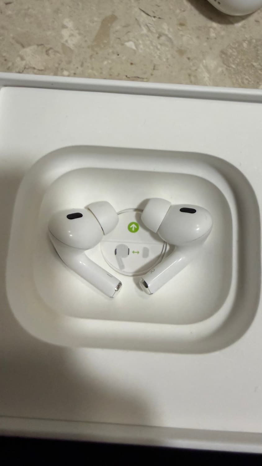 에어팟 프로 2세대 라이트닝 풀박스 상품이미지7