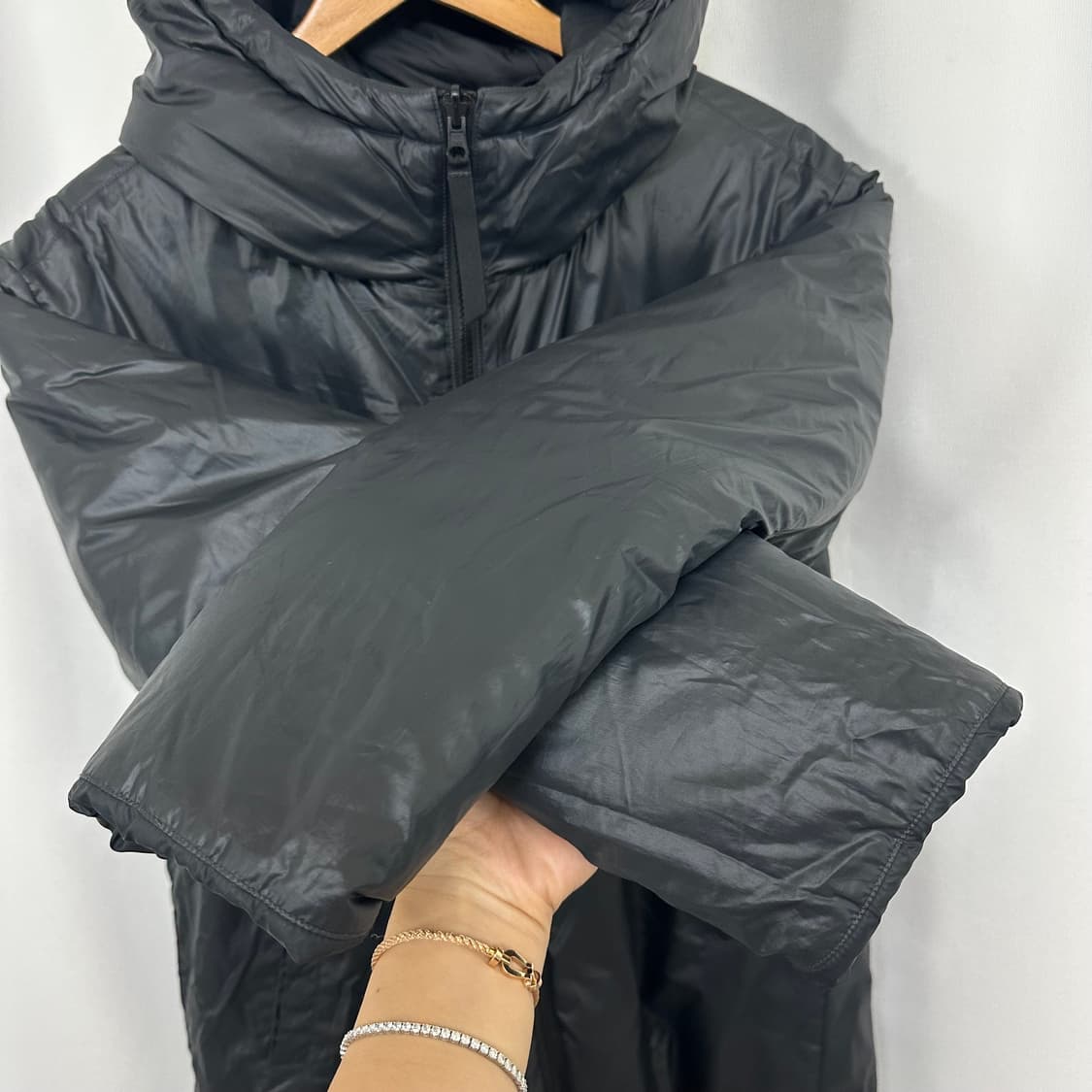 나이키 남자 가벼운 후드 패딩 점퍼 검정 XL(95)  WEO 상품이미지4